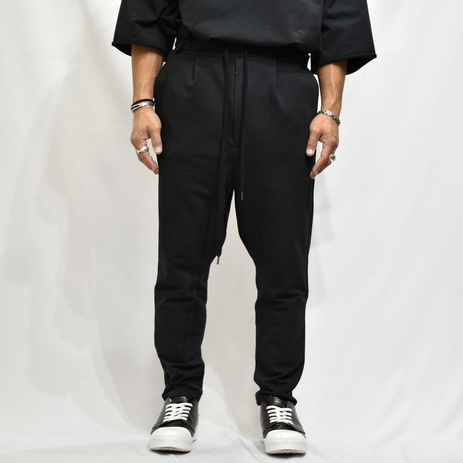 ACXX93dZnY11.jpg?width=768