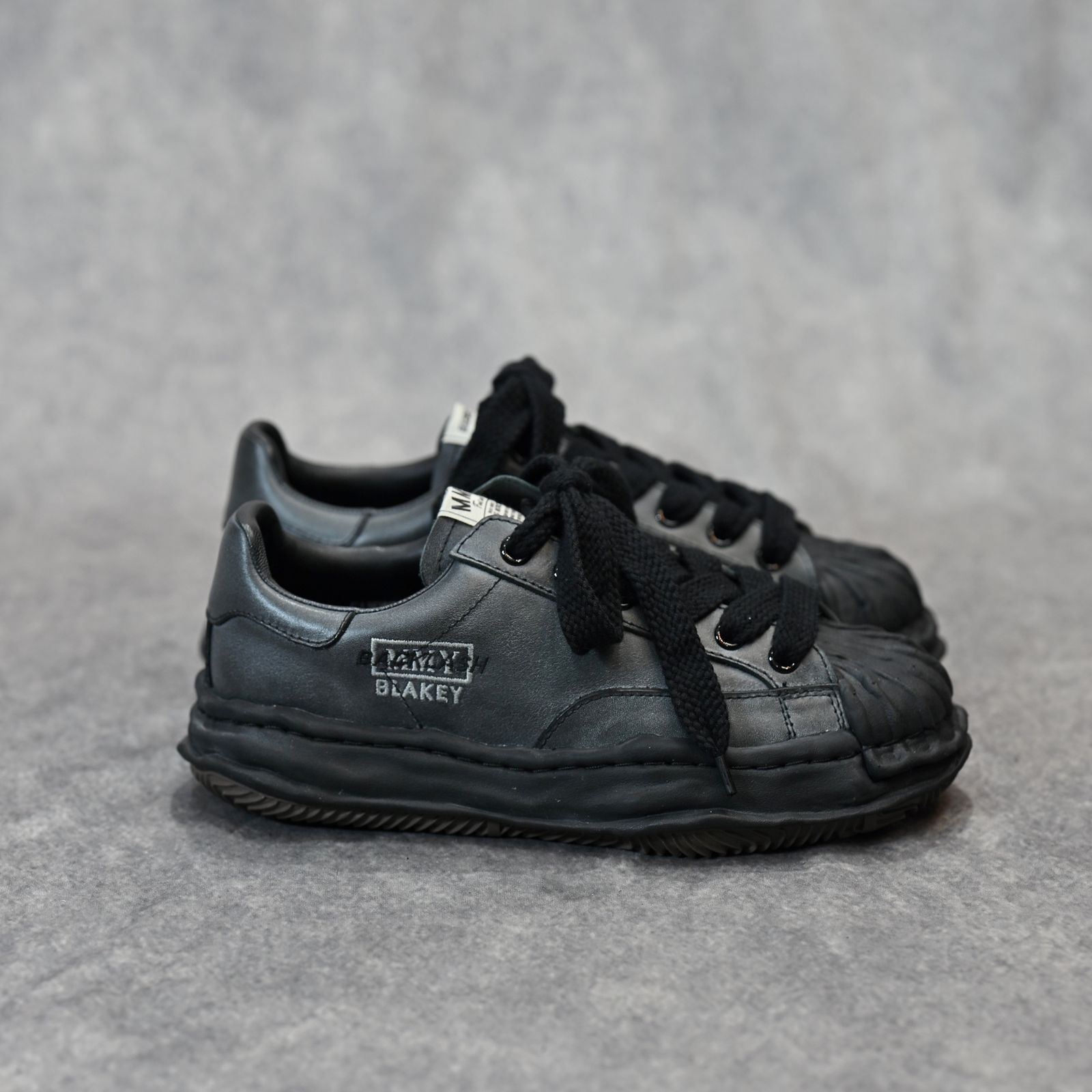 × Maison MIHARA YASUHIRO ステアレザーWAX加工 / MMY オリジナルソール スニーカー （BLACK / ブラック） 2154-02
