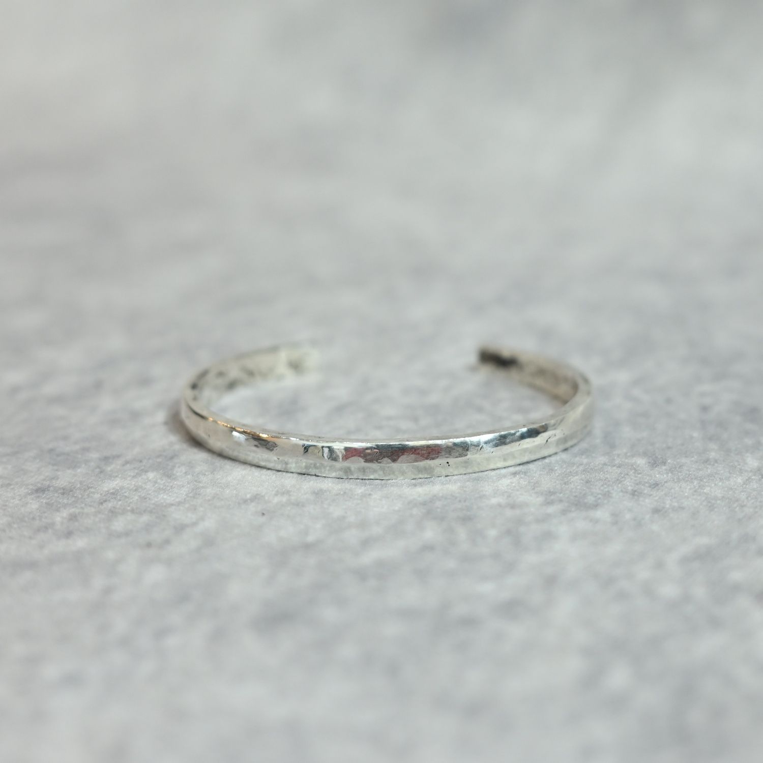 BRIGHT BANGLE NARROW｜ SILVERS 純銀