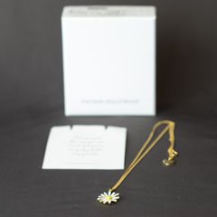 VINTAGE DAISY NECKLACE (GOLD)