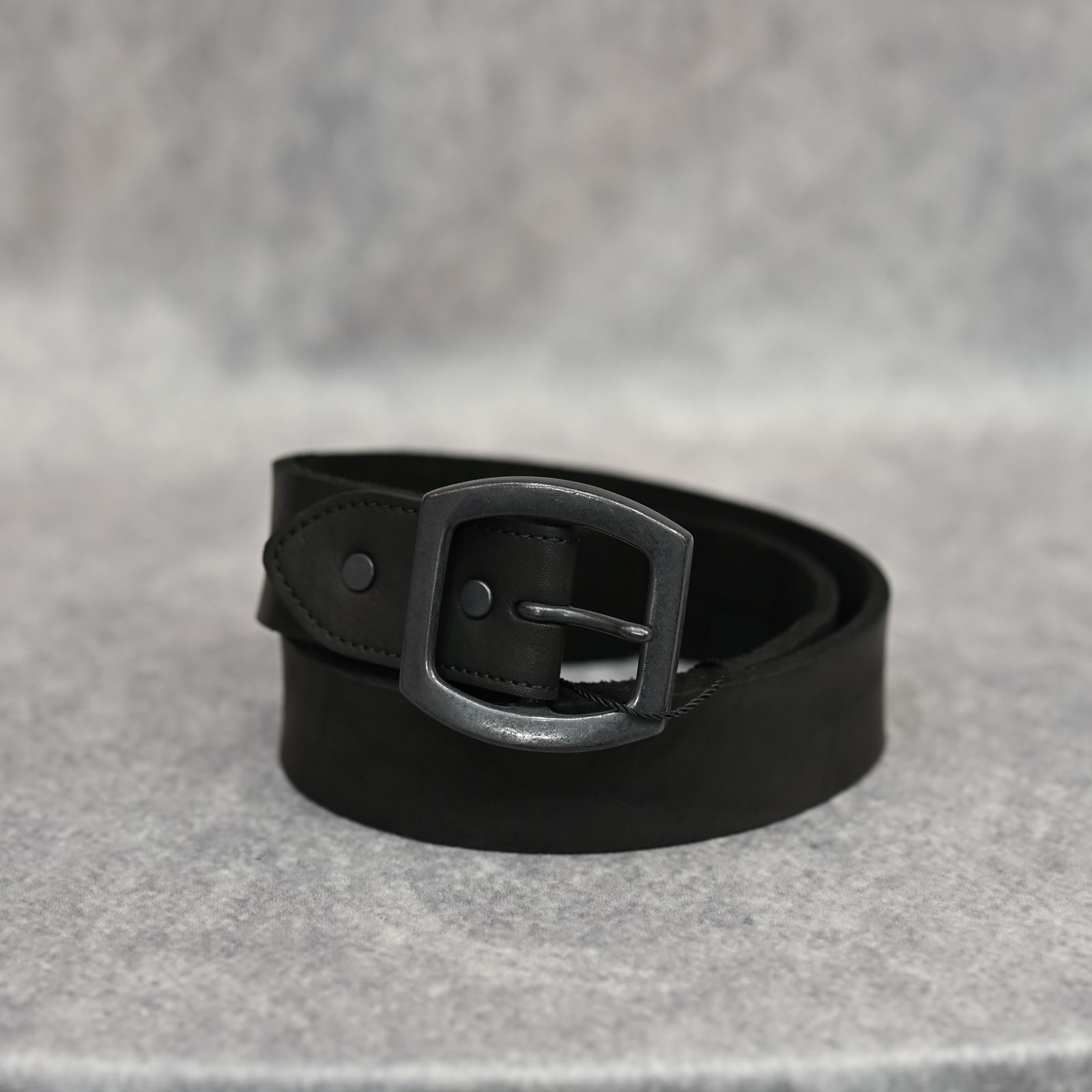 ダブルショルダーレザー 製品染めベルト （BLACK / ブラック） 318-31