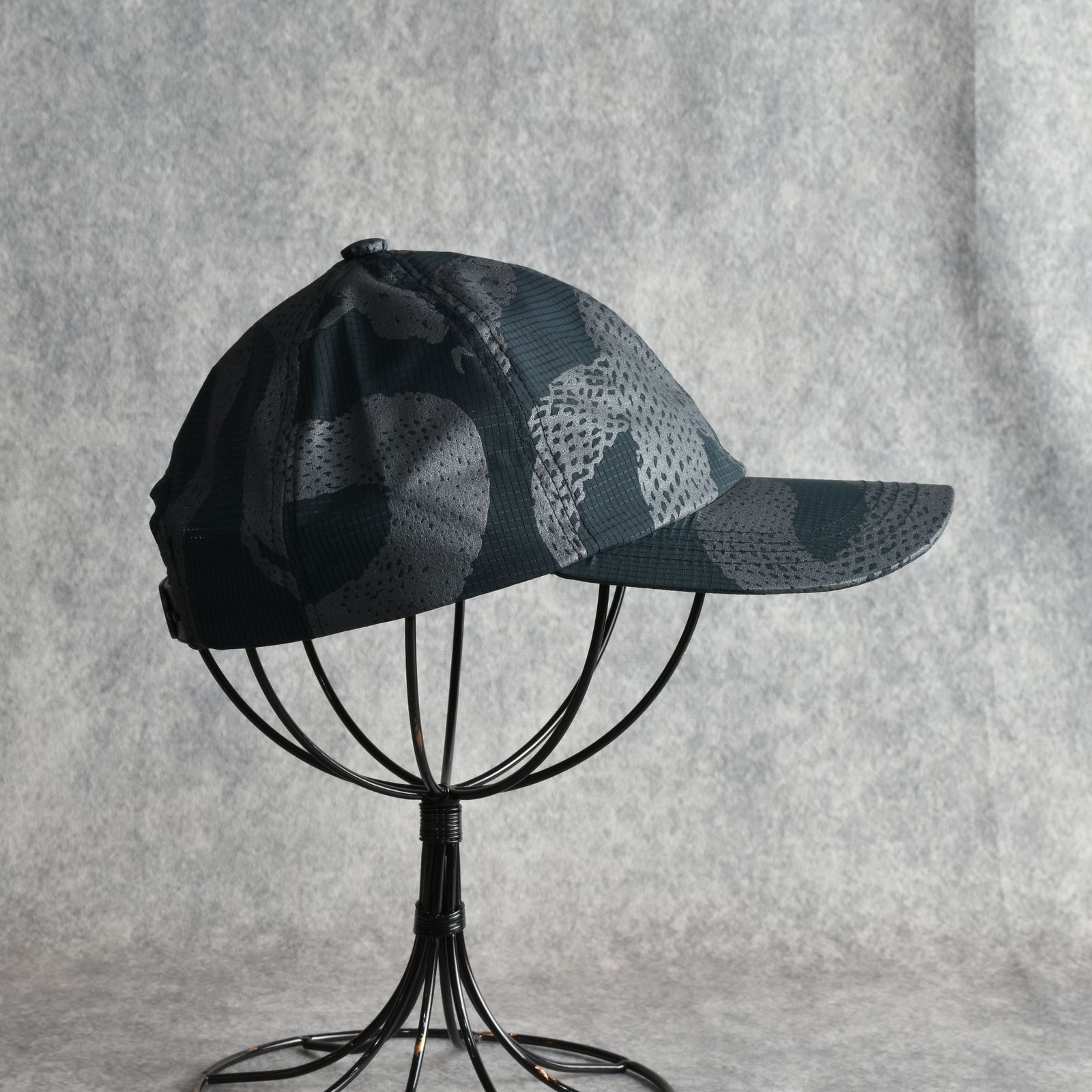 DOTAIR®︎ SNAKE PATTERN SOLID CAP ＜REFLECTOR＞ (BLACK) / ドットエア スネーク総柄 浅型キャップ