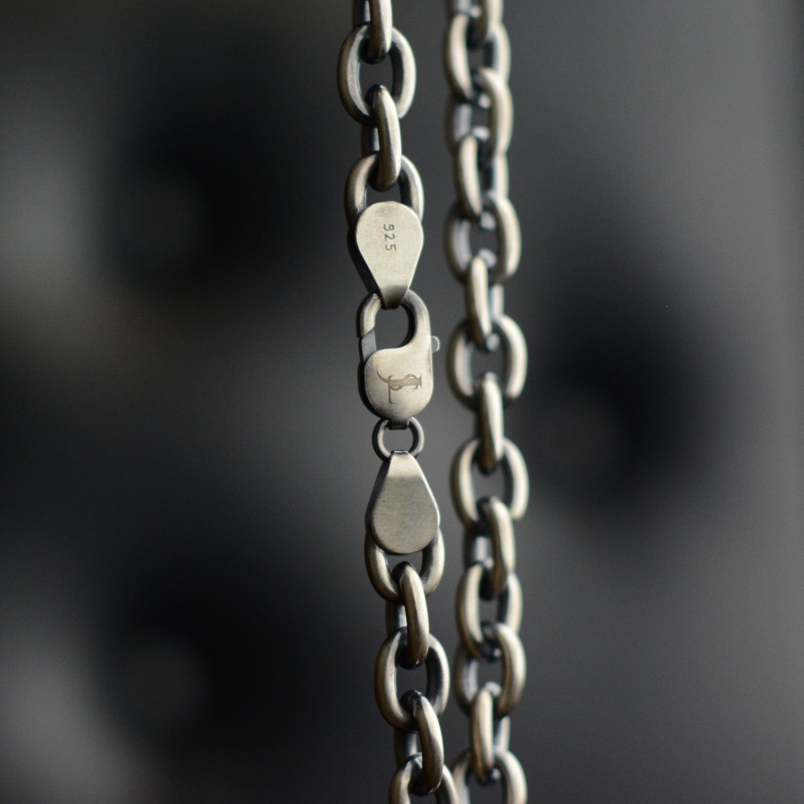 SHORT CHAIN NECKLACE "