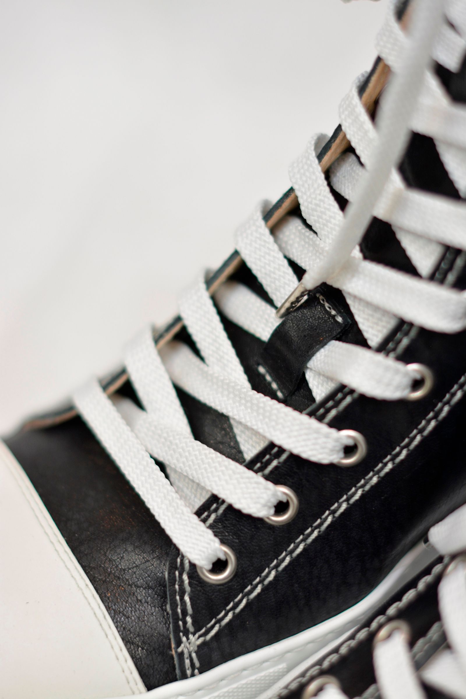 【chord 別注アイテム】 HORSE LEATHER EXTRA HI CUT SNEAKER SPAIRAL ZIP LINED