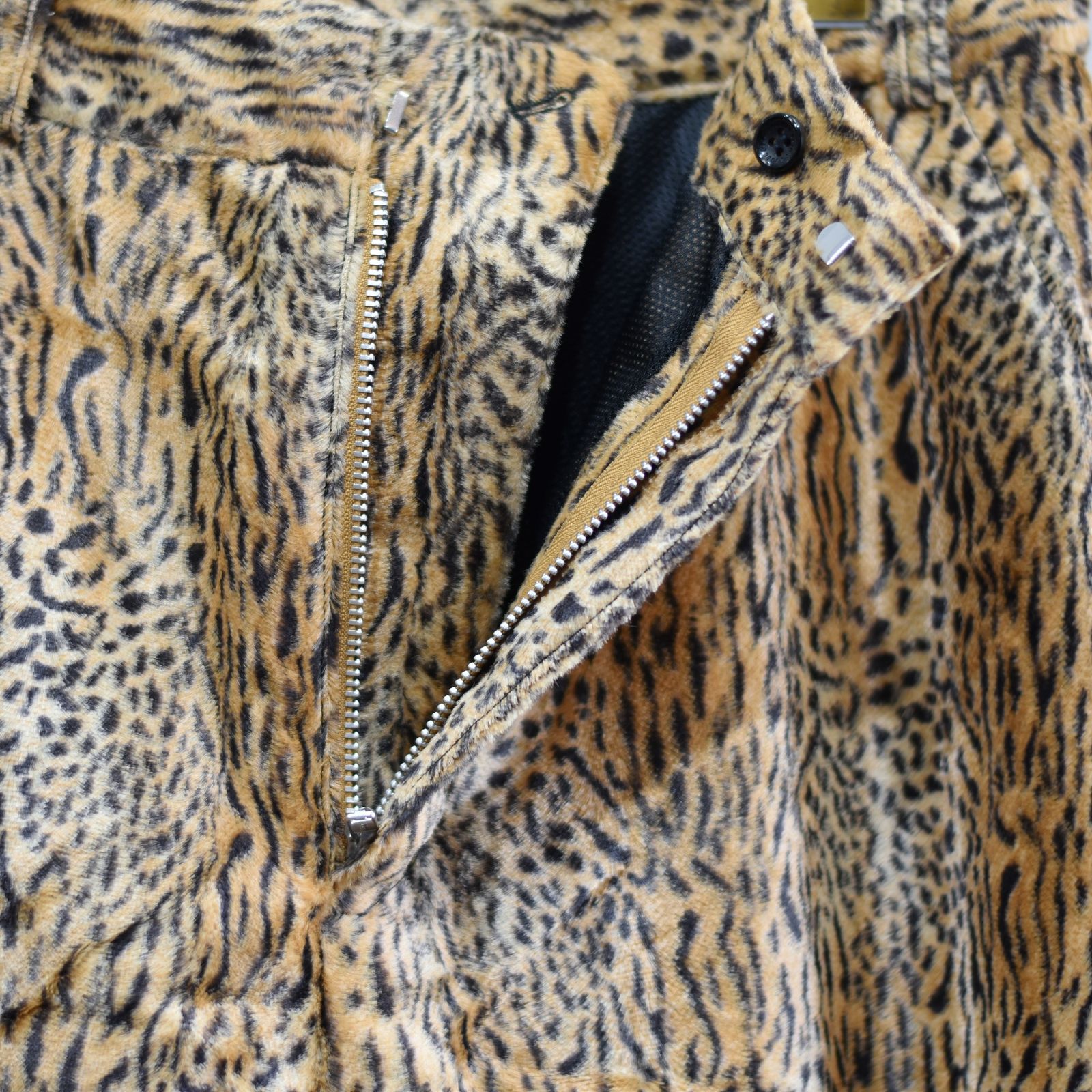 ANIMAL PATTERN SHORTS (GOLD) / アニマル柄 ショートパンツ