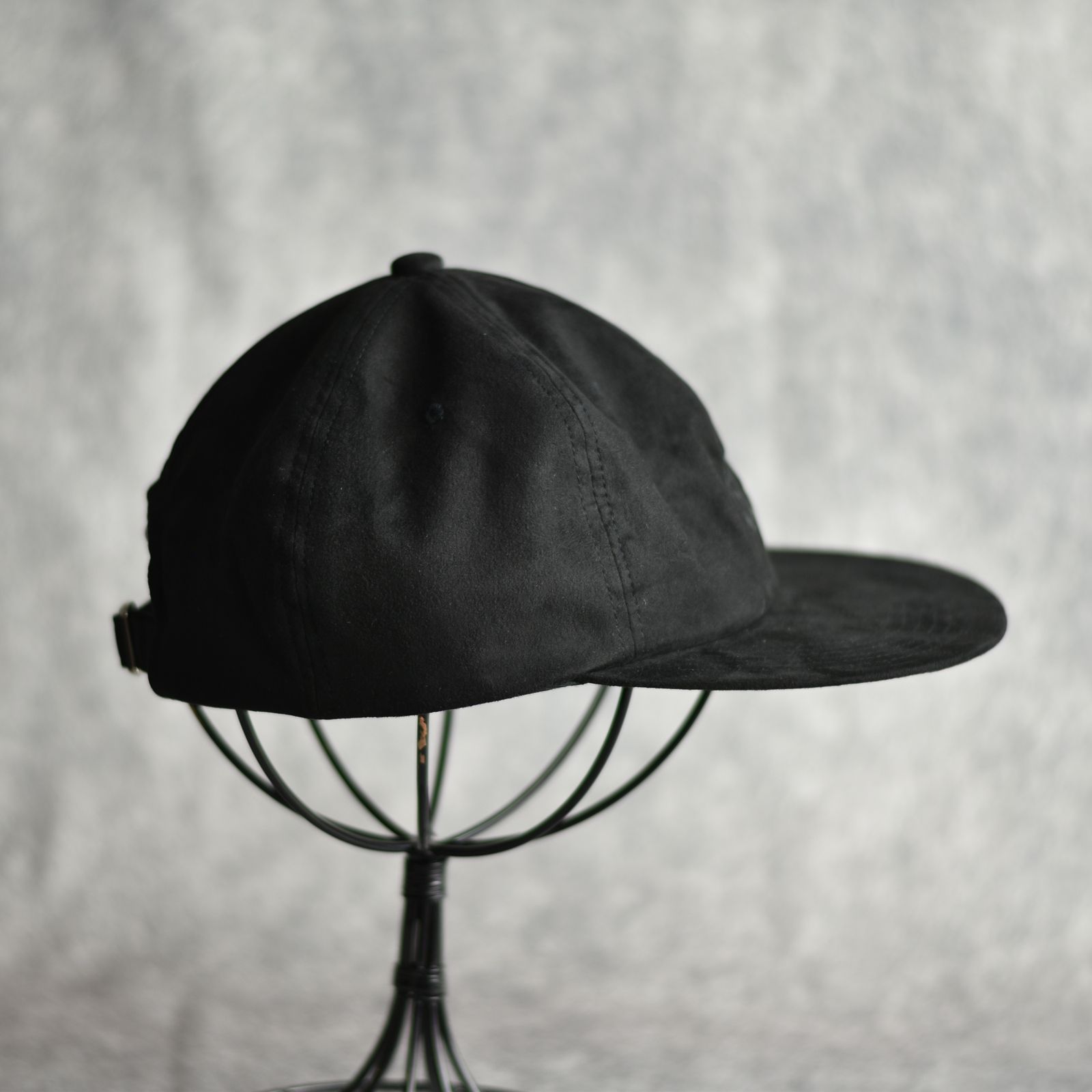 FAUX SUEDE CAP (BLACK) / フェイクスエード浅型キャップ