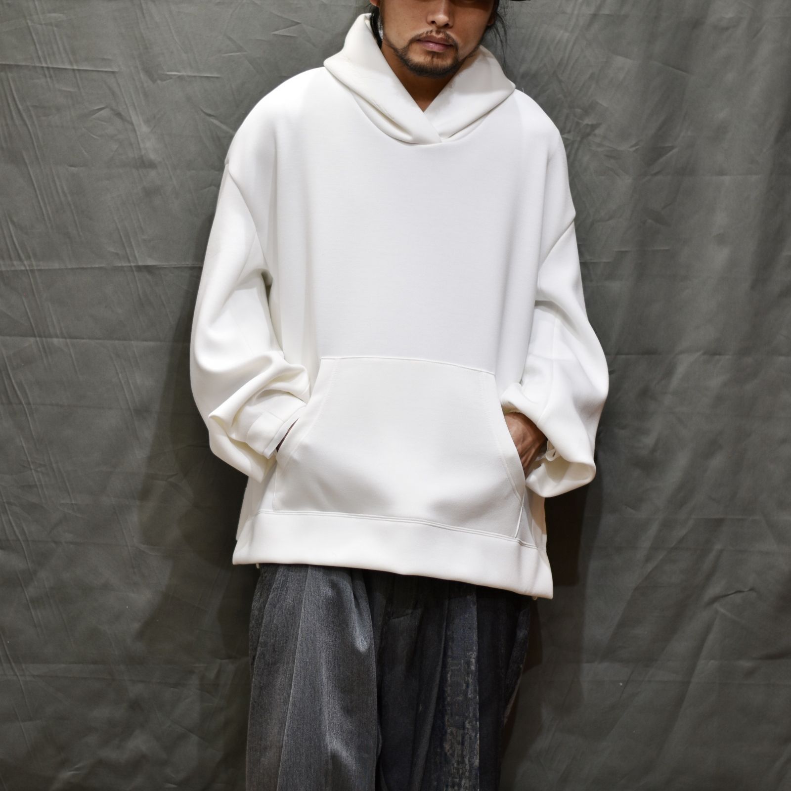 ジップベント フーディ / LB22SS-PK01-NM (WHITE)