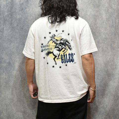 GARMENT DYE IRON HORSE TEE ＜BARTHDAY WORKS DESIGN＞ (WHITE)｜アイアンホース プリント Tシャツ｜CL-26SS002BW
