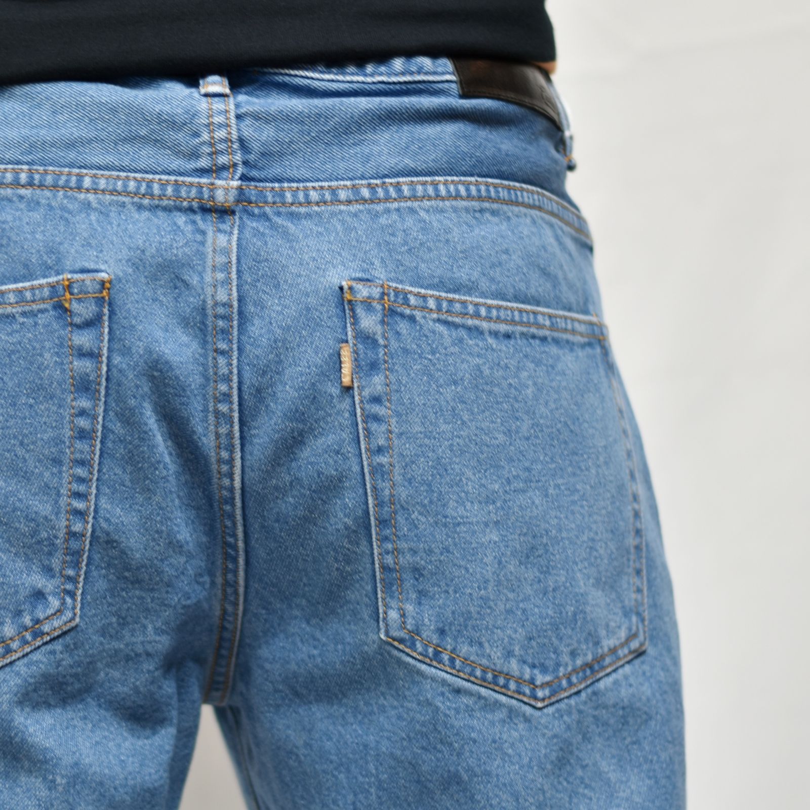 CALEE - 11OZ CROPPED DENIM PANTS (USED INDIGO BLUE) | chord