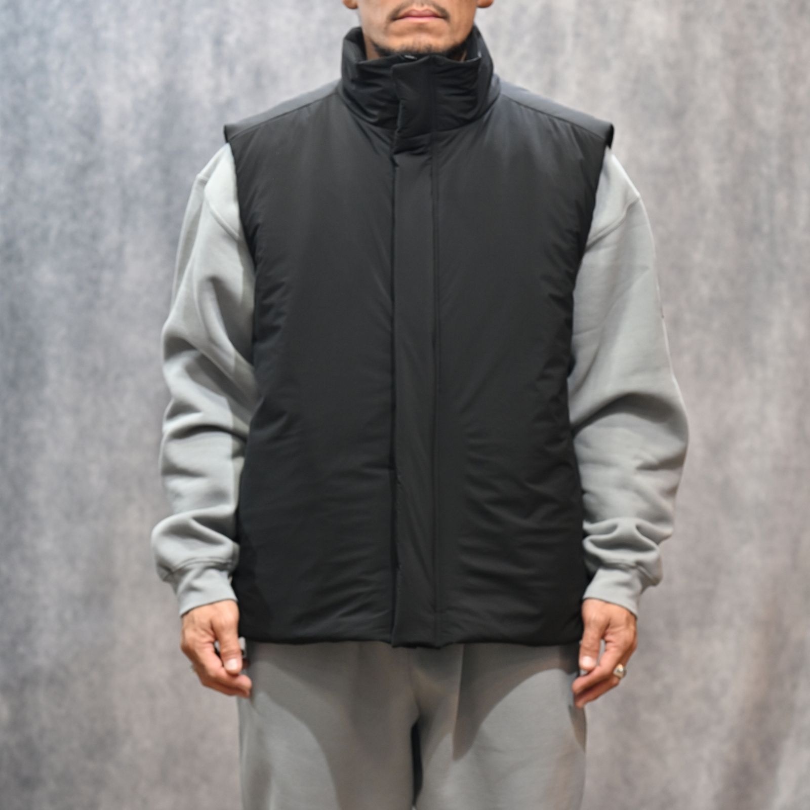 PUFFER VEST （BLACK）｜パファーベスト｜2252-VE21-003