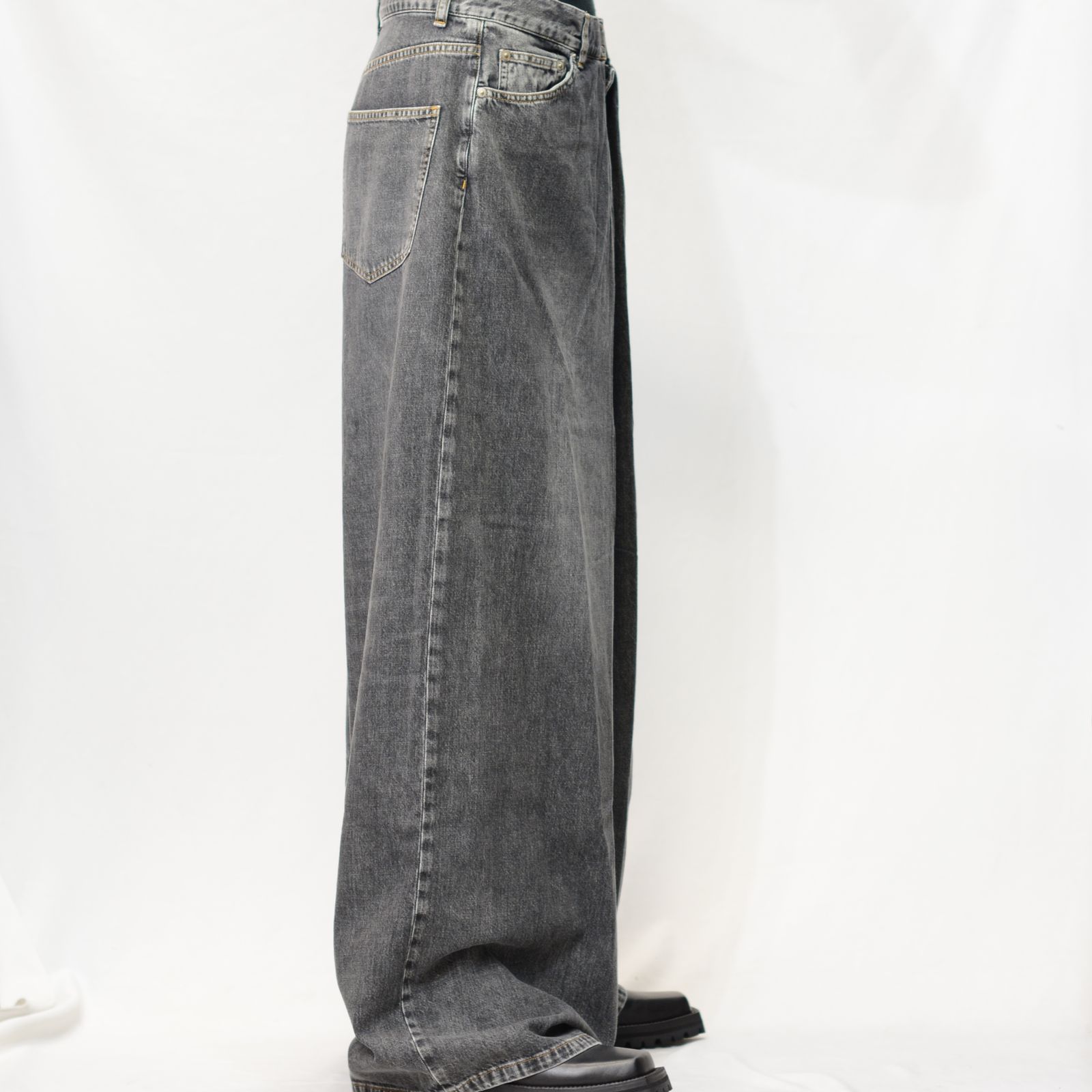 JOHNLAWRENCESULLIVAN - Washed denim super wide pants （BLACK 