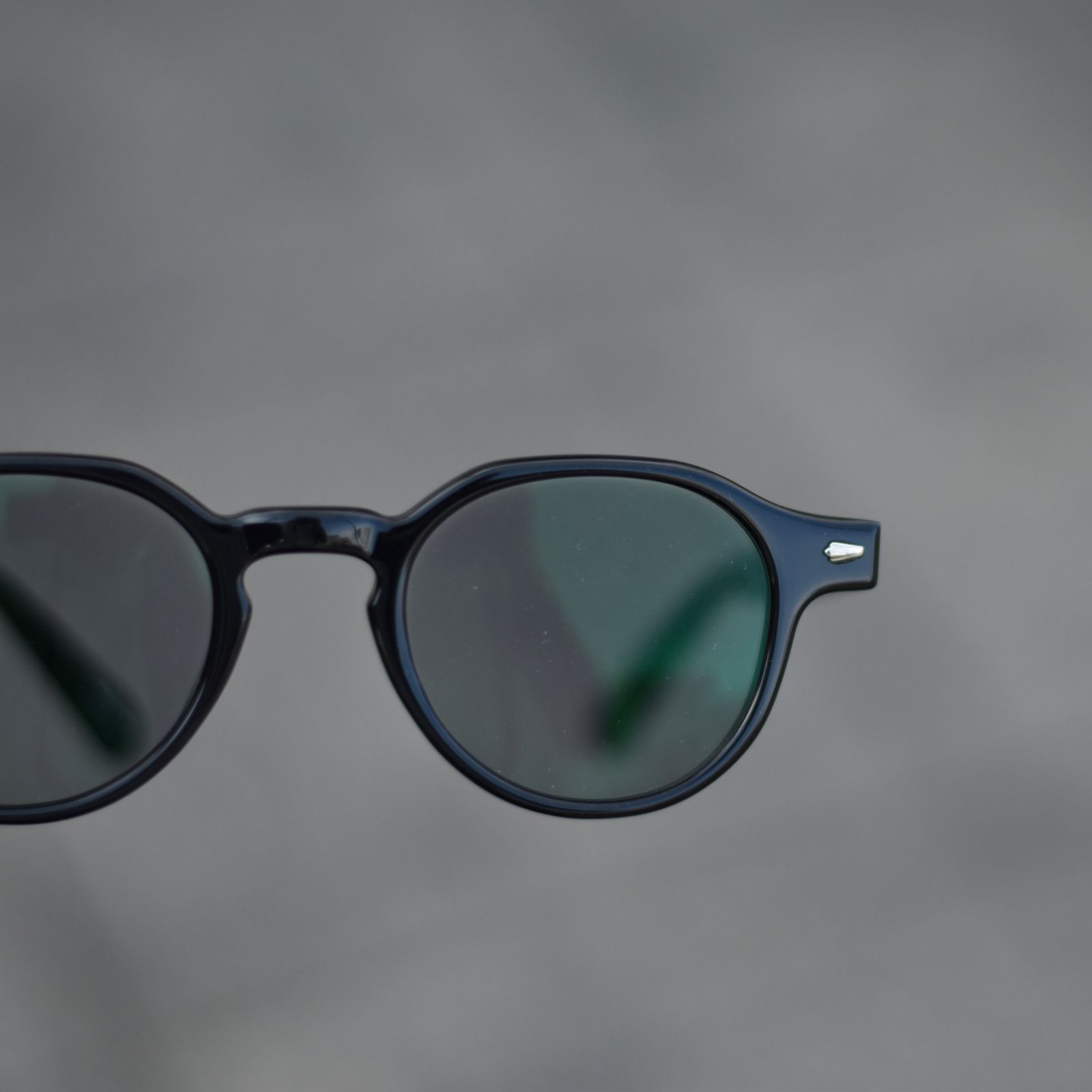 BOSTON TYPE GLASSES ＜PHOTOCHROMIC LENS＞ (BLACK/調光GRAY) / ボストンタイプ サングラス