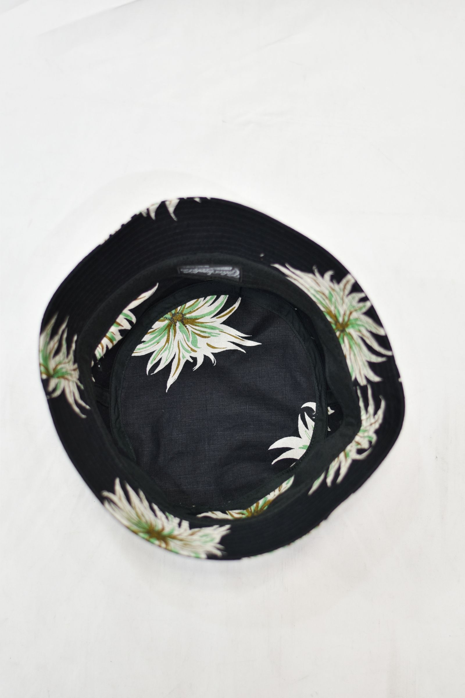 FLOWER PATTERN LINEN BUCKET HAT (BLACK)