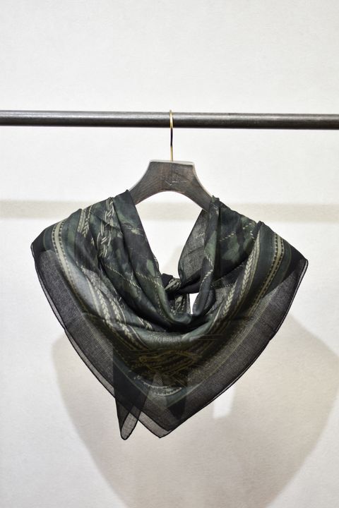 Bandana pattrrn H