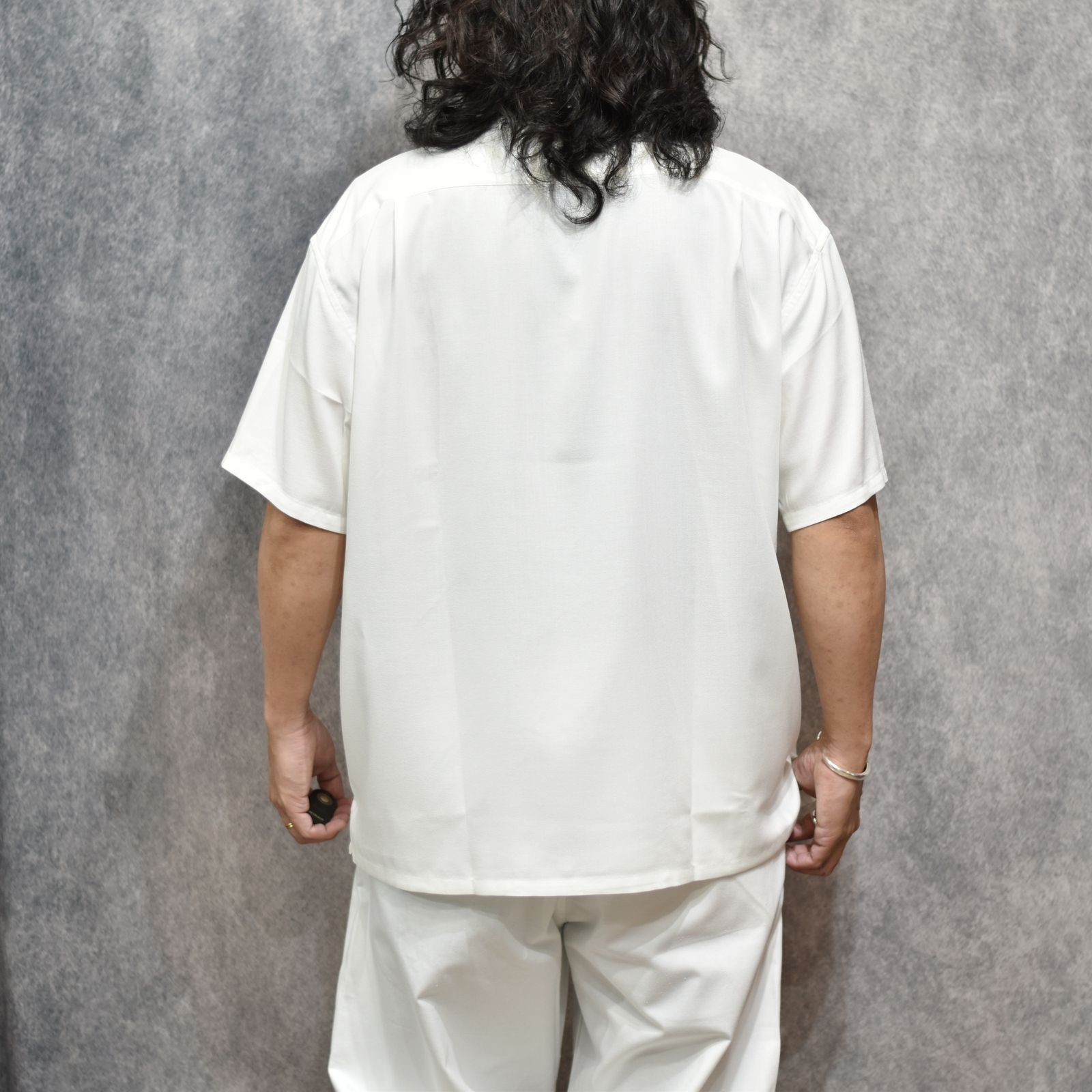 EMBROIDERY SNAKE S/S SH ＜MIHO MURAKAMI DESIGN＞ (WHITE)｜× 村上実帆 スネーク 刺繍 半袖シャツ｜CL-26SS001MM