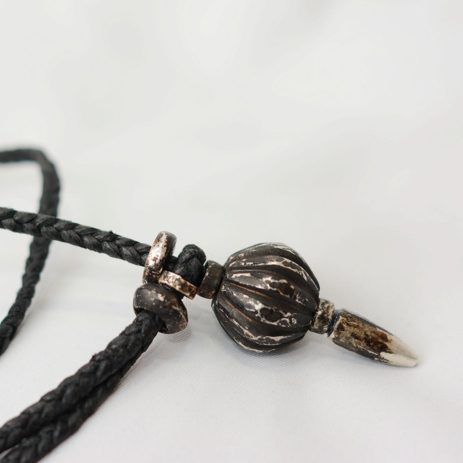 × JUNUEZONO NAVAJO BRACE NECK （シルバー）