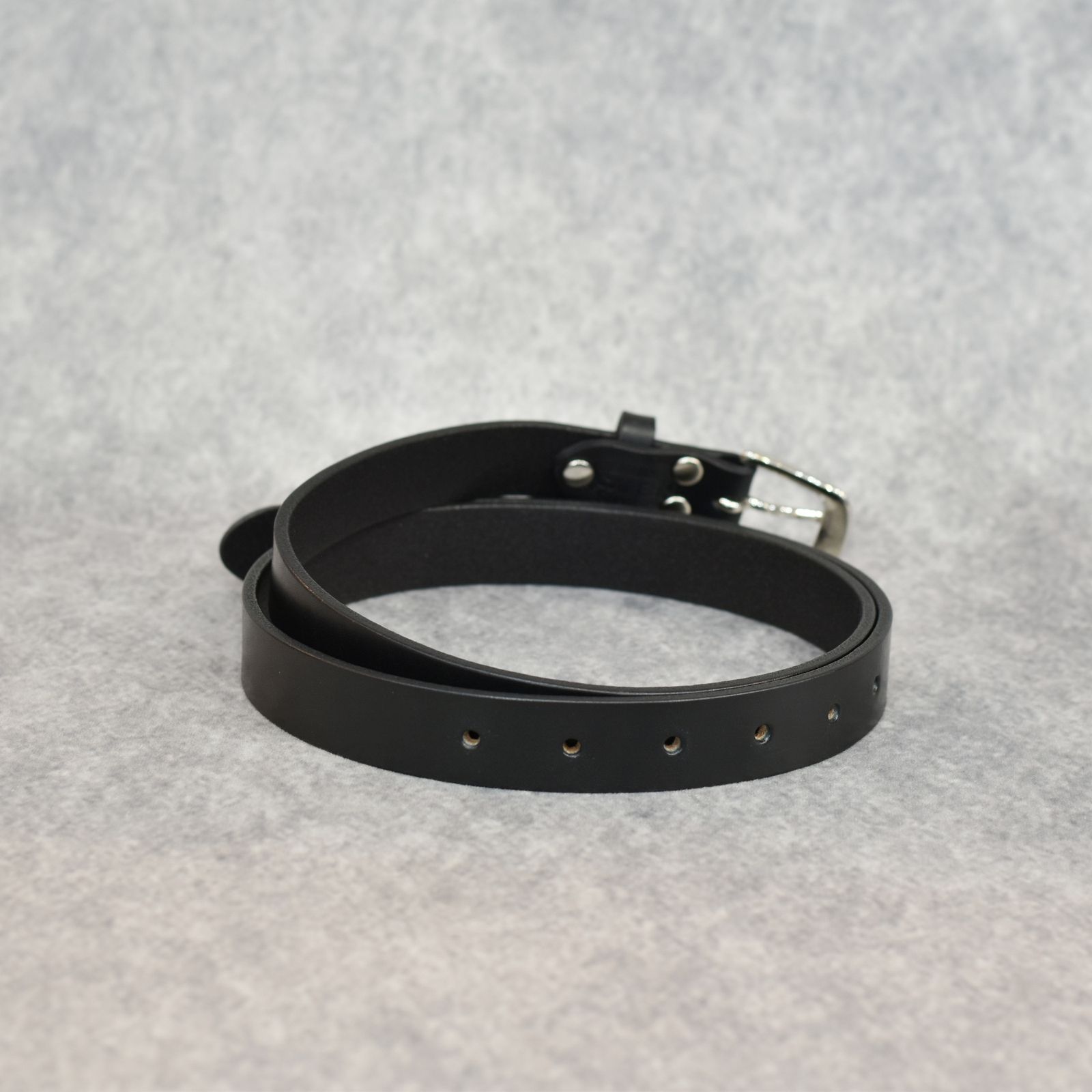 PLANE LEATHER NARROW BELT (BLACK)｜プレーン レザー ナロー ロングベルト｜CL-25AW021LE