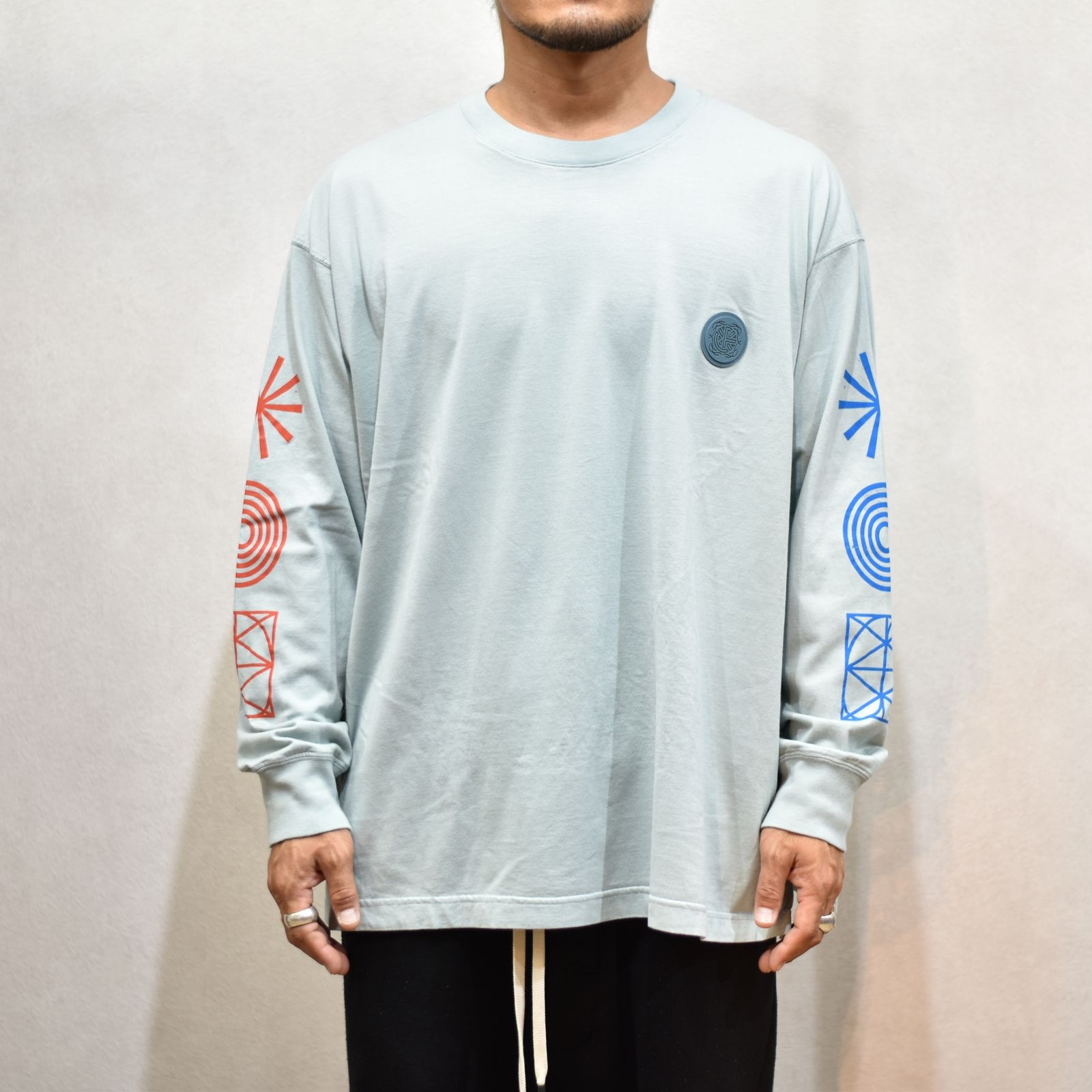 ANARCHY LONG TEE”