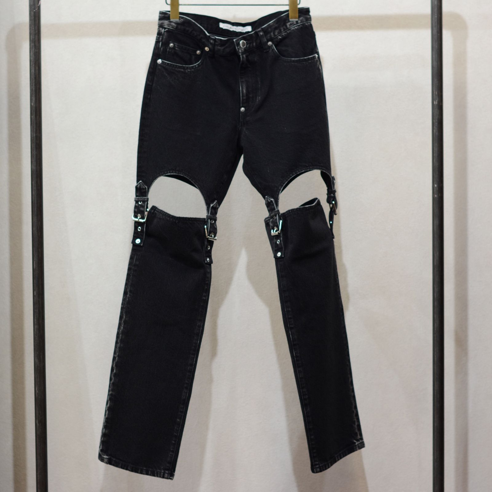 Washed denim detachable pants”