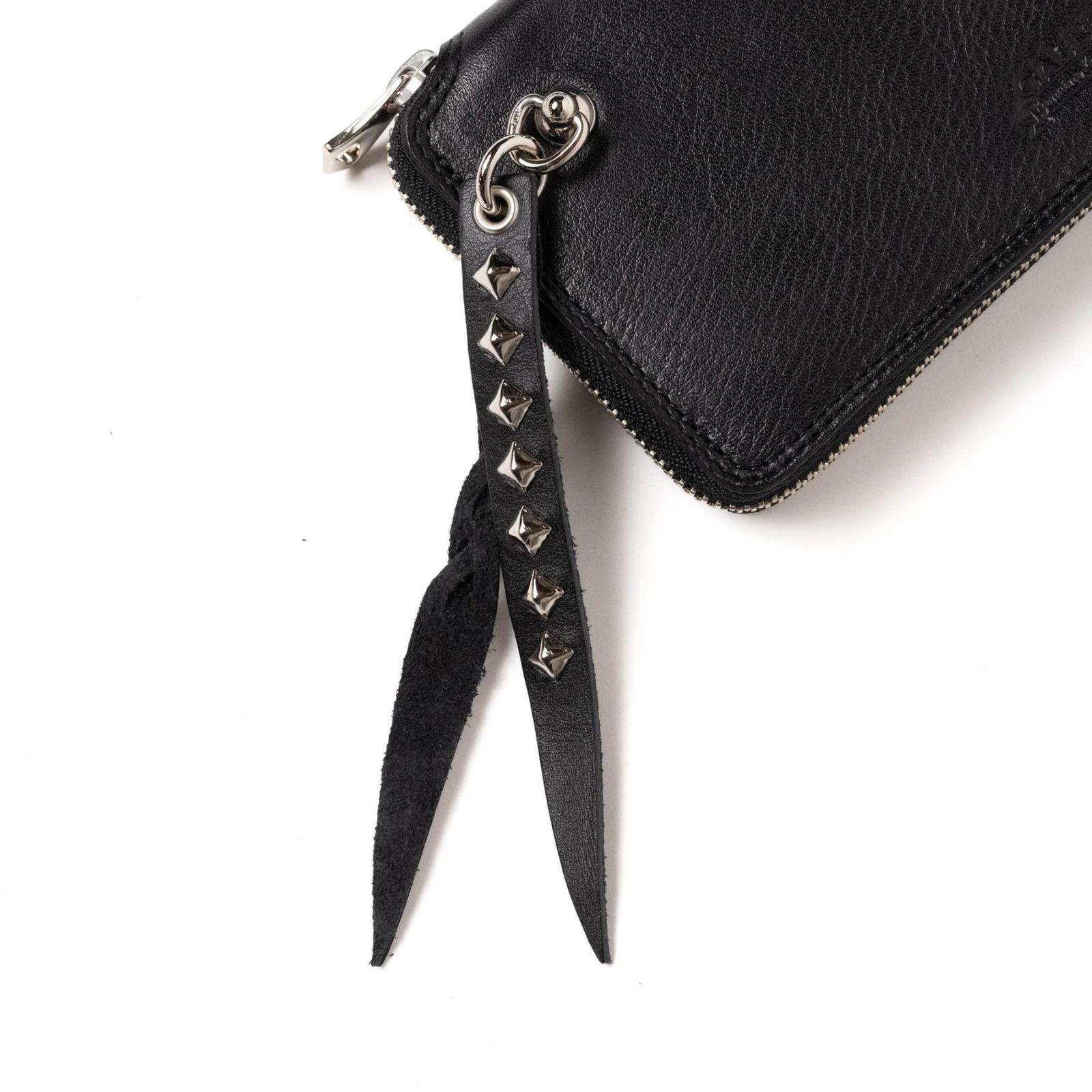 PLANE LEATHER ROUND TYPE ZIP LONG WALLET ＜STUDS CHARM＞ (BLACK) / ラウンドジップ 長財布 <スタッズチャーム>