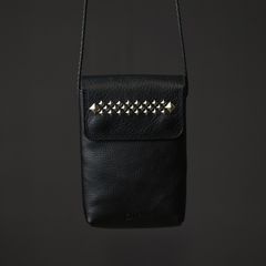 STUDS LEATHER SHOULDER POUCH (BLACK) / スタッズレザー ショルダーポーチ