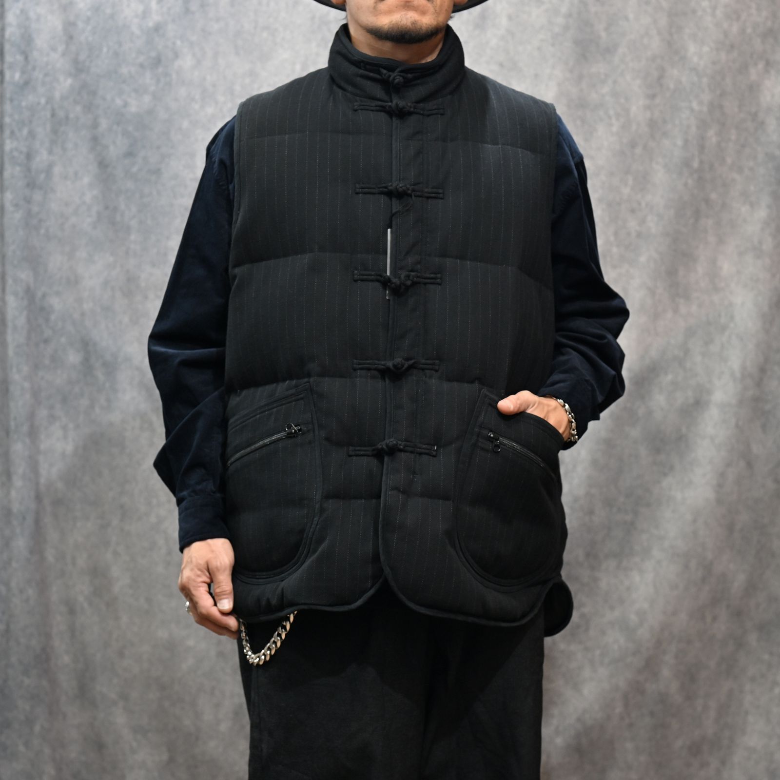 STRIPE CHINESE DOWN VEST （BLACK）｜チャイナ ダウンベスト （ブラック） PC-031-3607-10