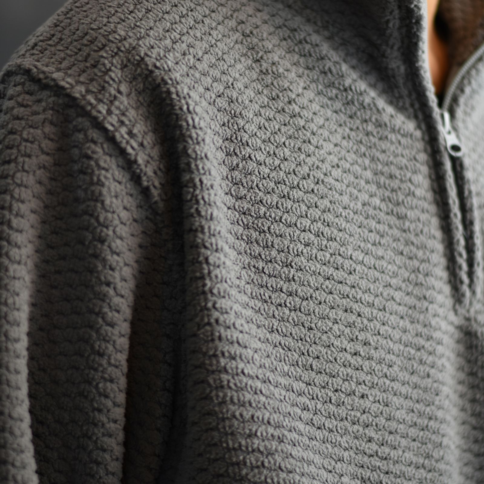 UNEVEN FLLECE HALF ZIP SW (GRAY) / スタンドカラー ハーフジップ フリース シャツ