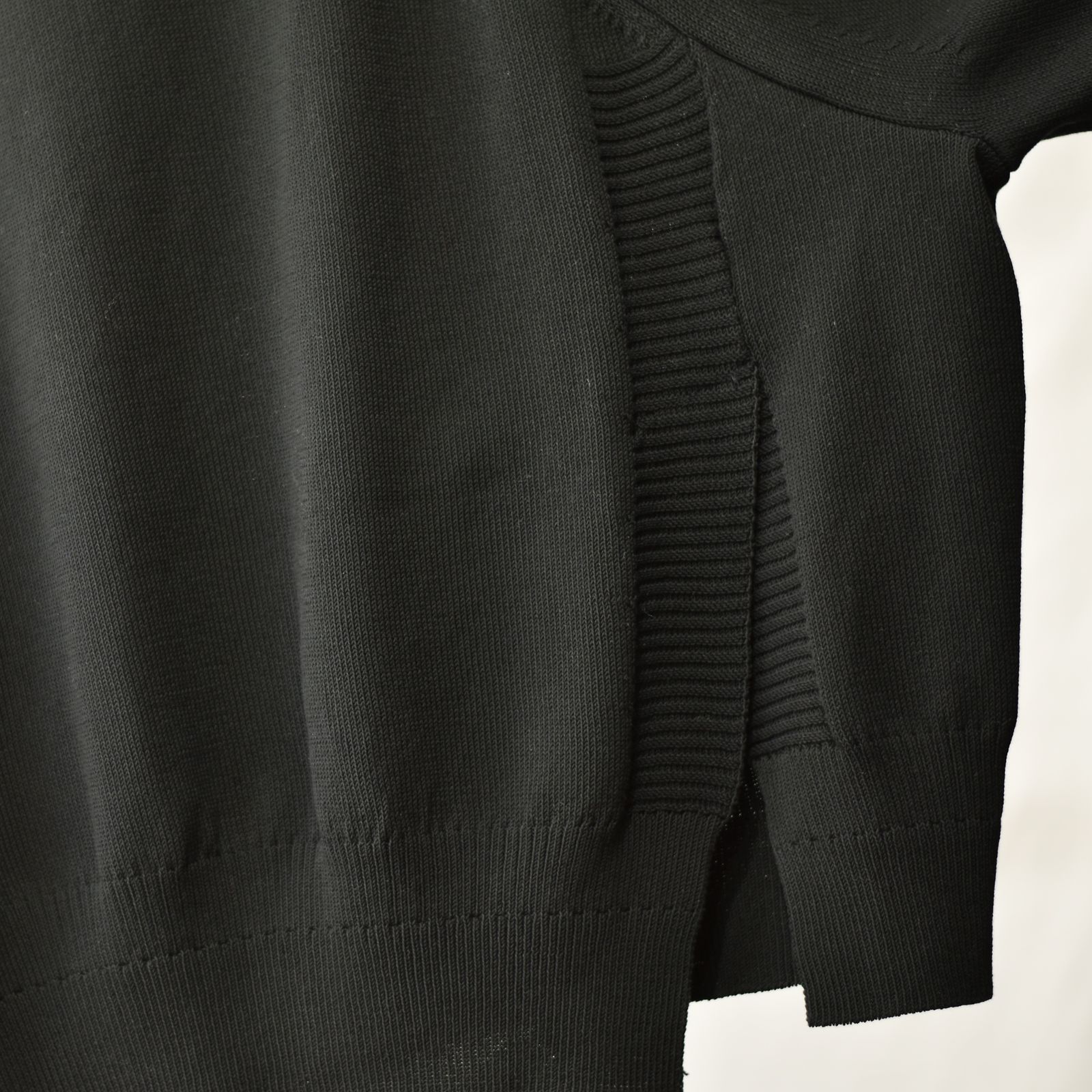 ハイネックニットブルゾン / LB23SS-KNBL01 (BLACK)