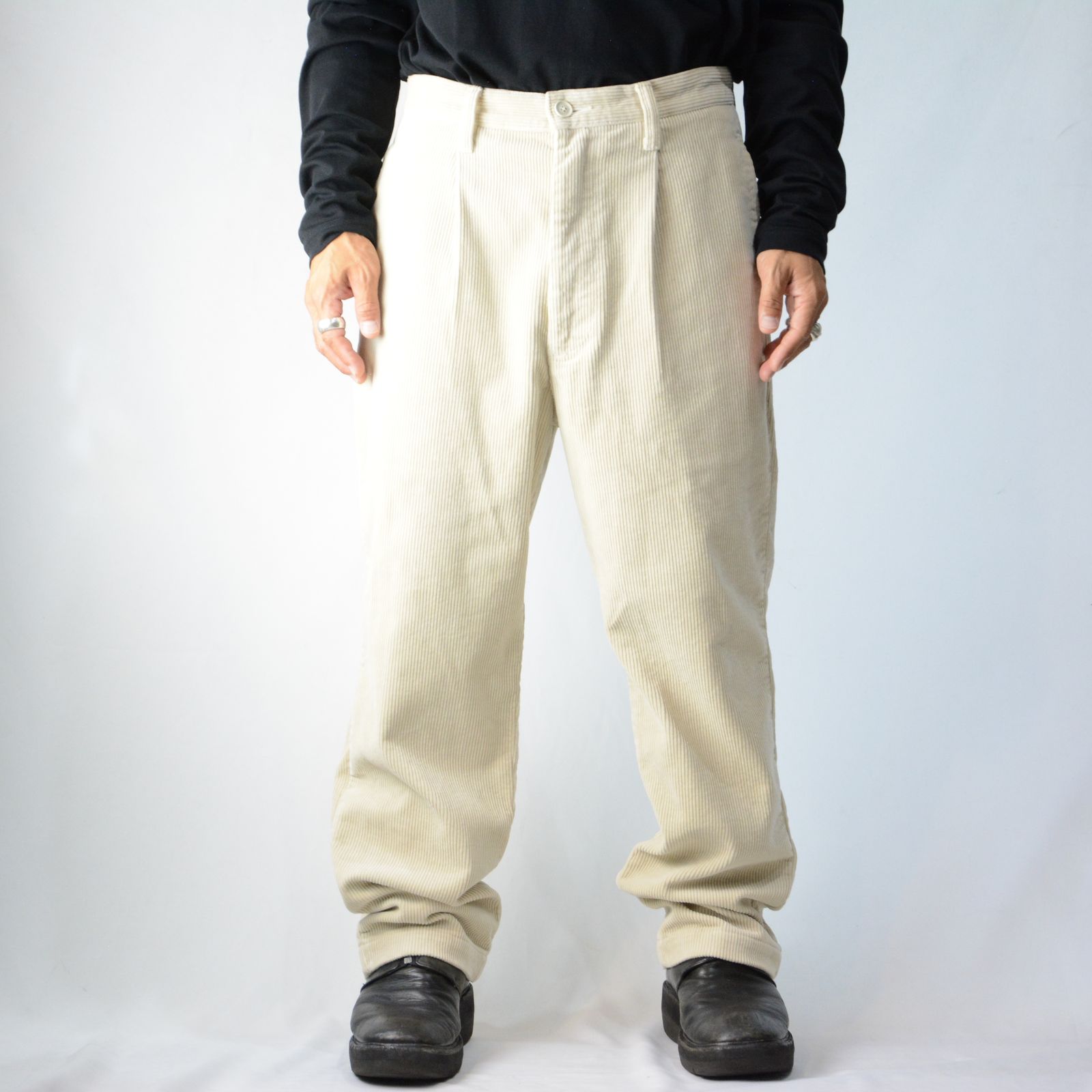 Porter Classic - CORDUROY STRAIGHT PANTS (OFF WHITE 