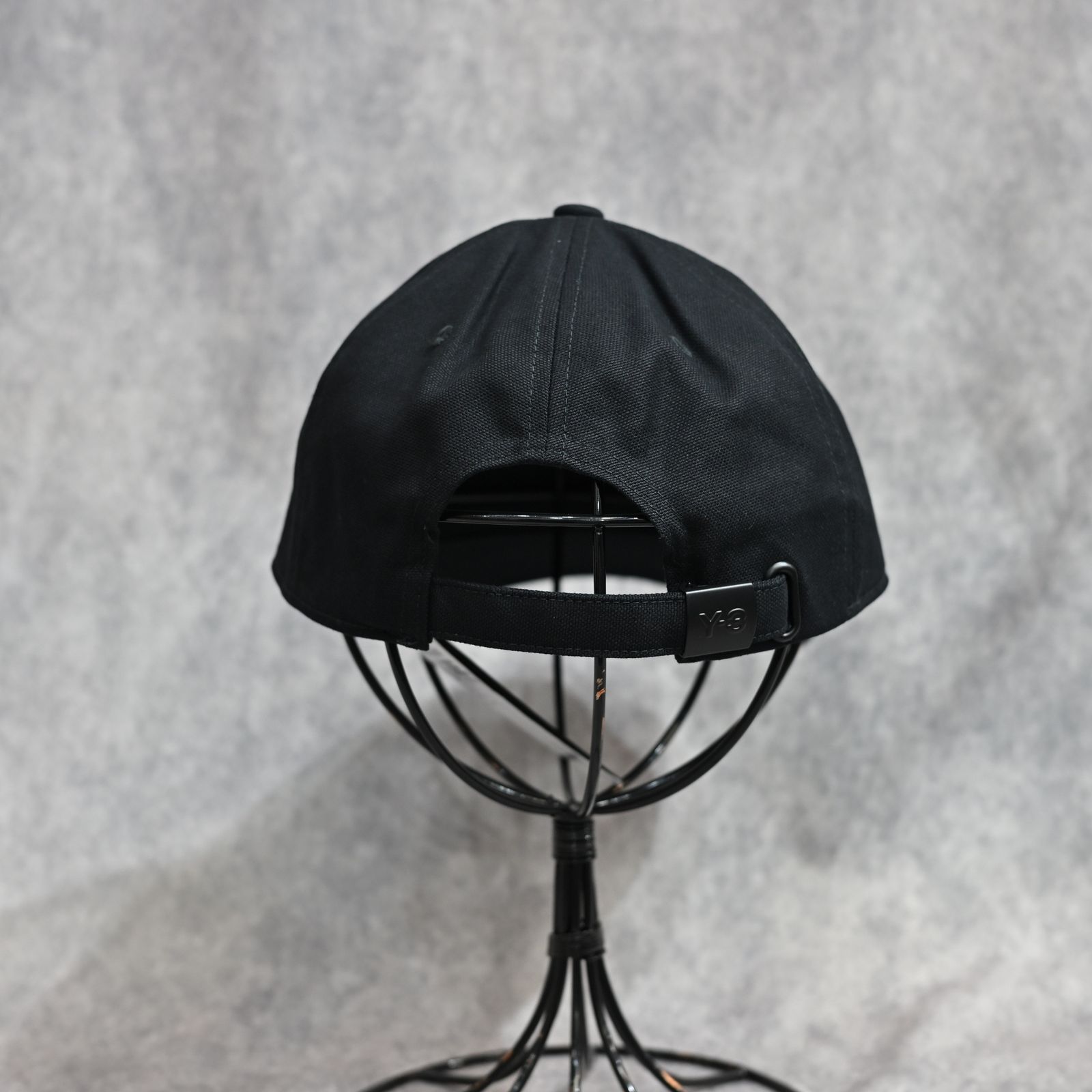 Y-3 LOGO CAP （BLACK × WHITE） / ロゴ刺繡 キャップ （ブラック × ホワイト）｜KT9698