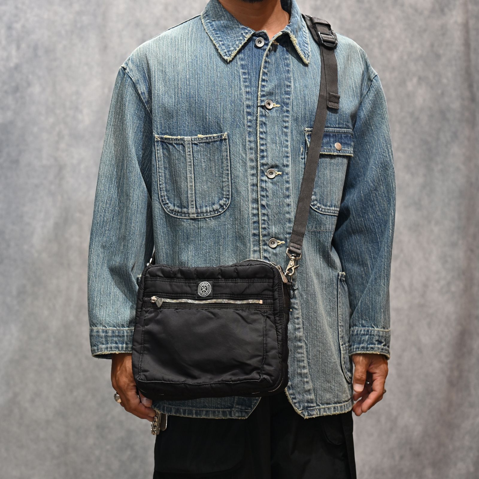 SUPER NYLON SIMPLE SHOULDER BAG (BLACK) / スーパーナイロン ショルダーバッグ （ブラック） PC-015-3075-10