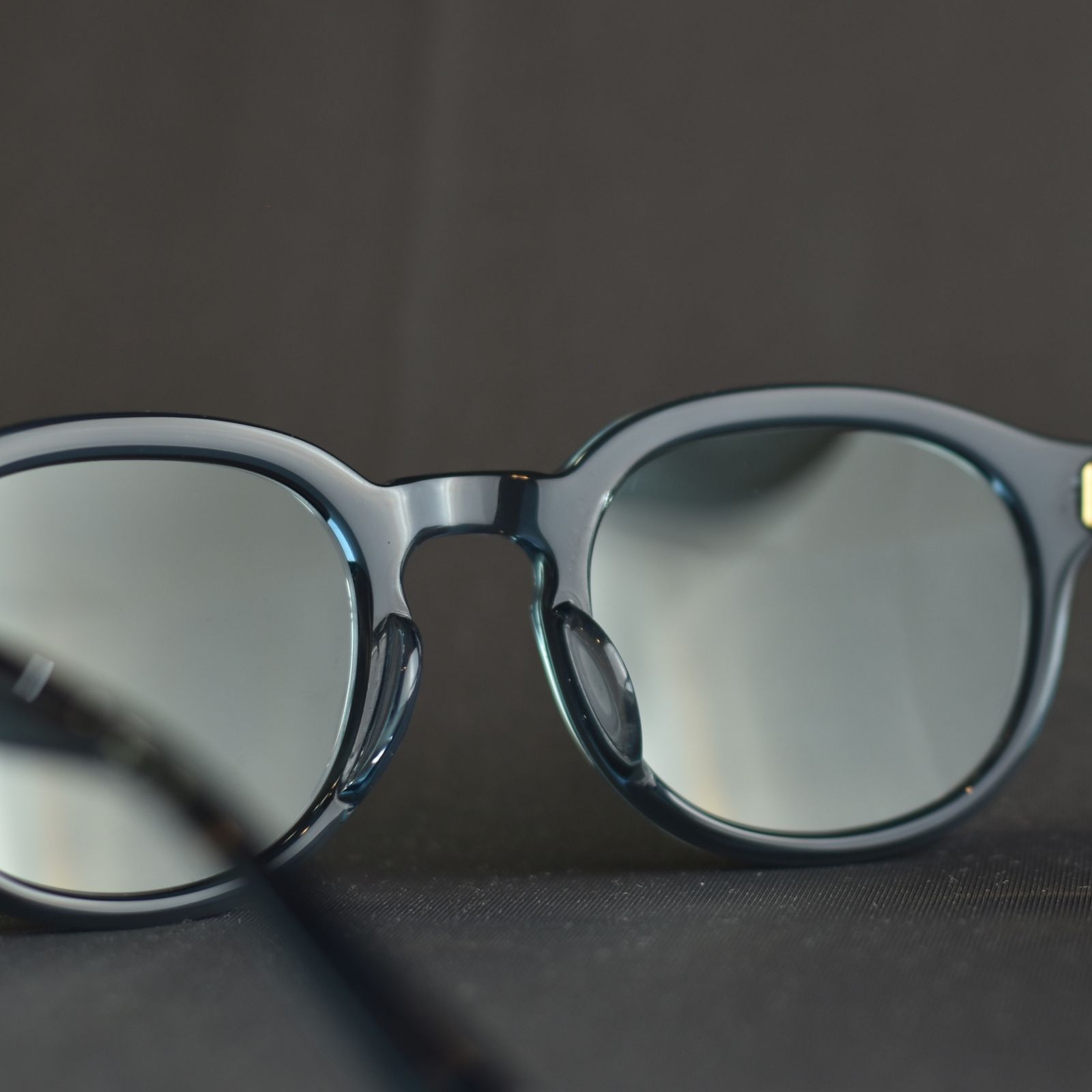 B/W TYPE GLASSES (BLUE/GREEN) / ボストン/ウェリントン サングラス