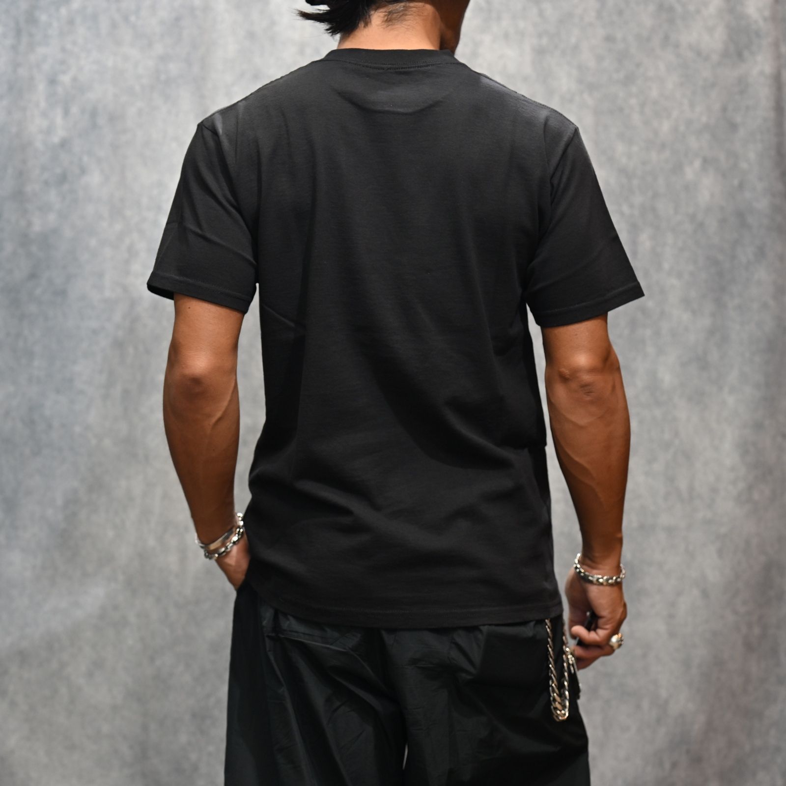 × MASSES “ROUND NECK” SHORT SLEEVE T A Ys （BLACK） / ML-T72-990-2