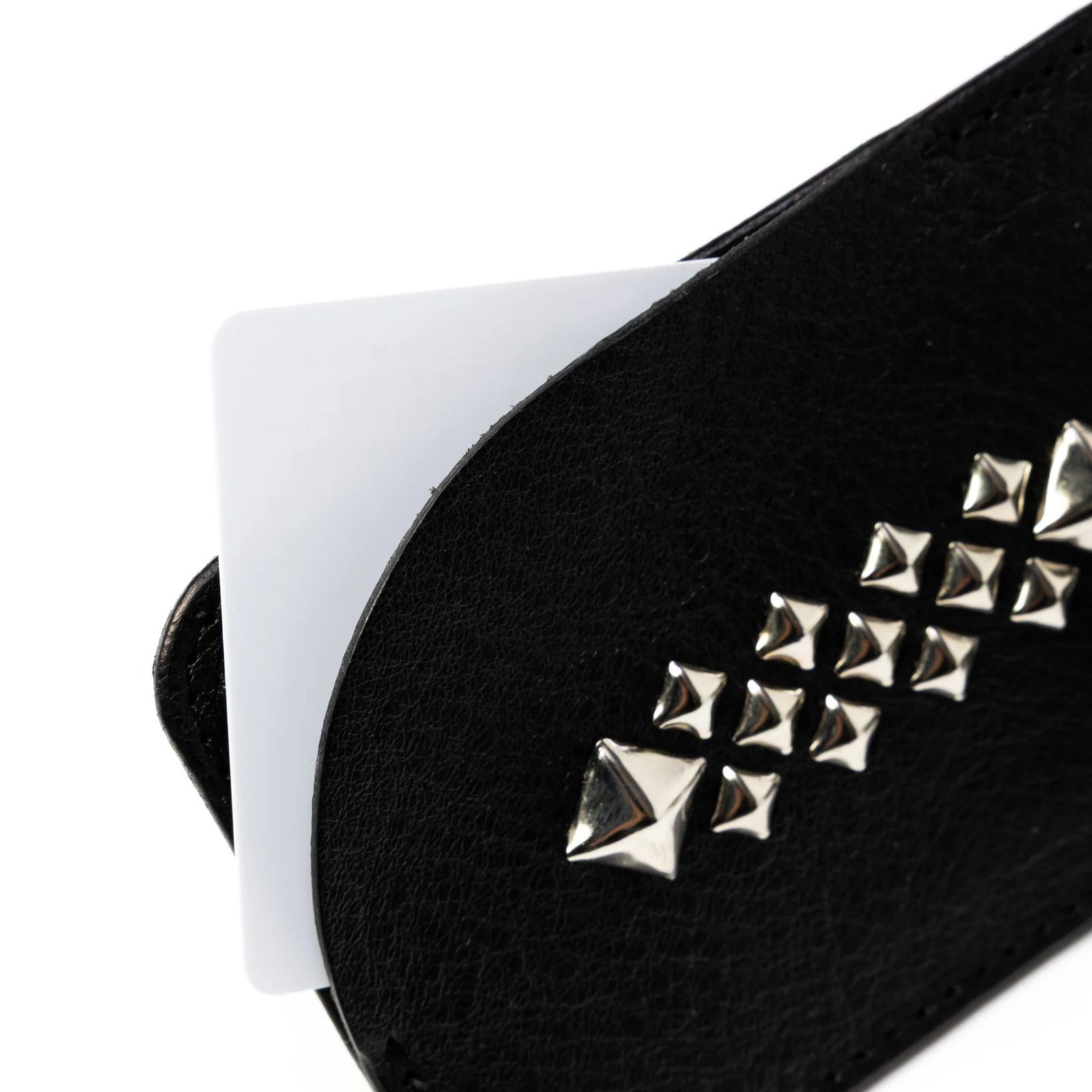 STUDS LEATHER CARD CASE ＜Magsafe＞ (BLACK)｜スタッズレザー カードケース ＜マグセーフ対応＞｜CL-26AWLE010