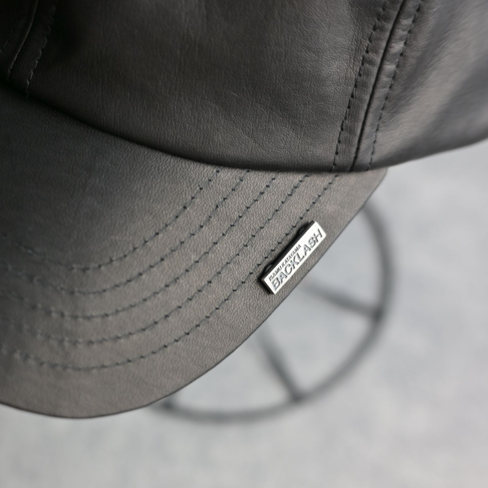 Furniture Leather ローキャップ （BLACK） 858-04