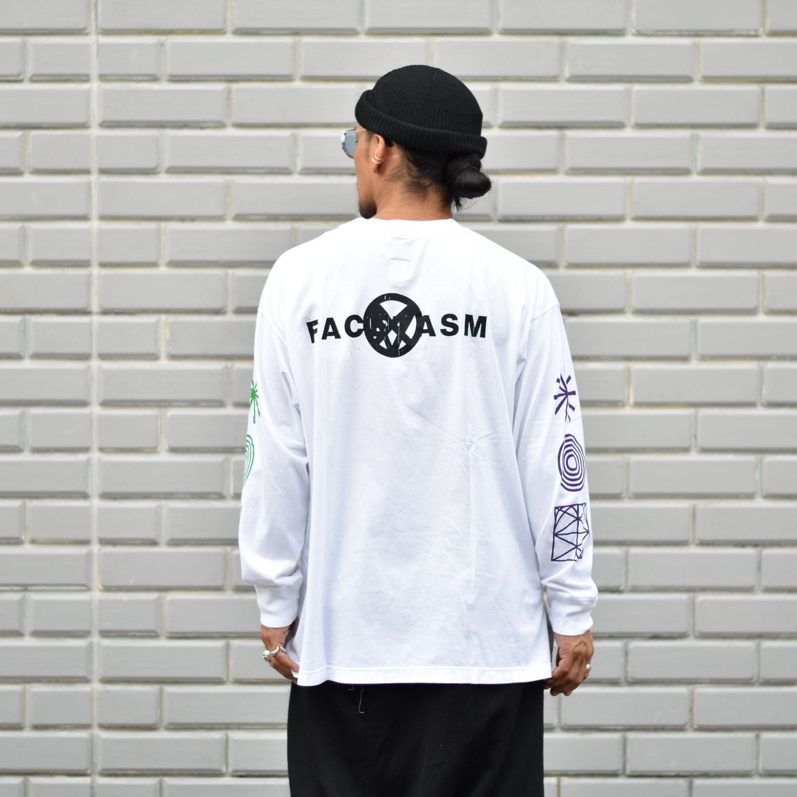 ANARCHY LONG TEE”