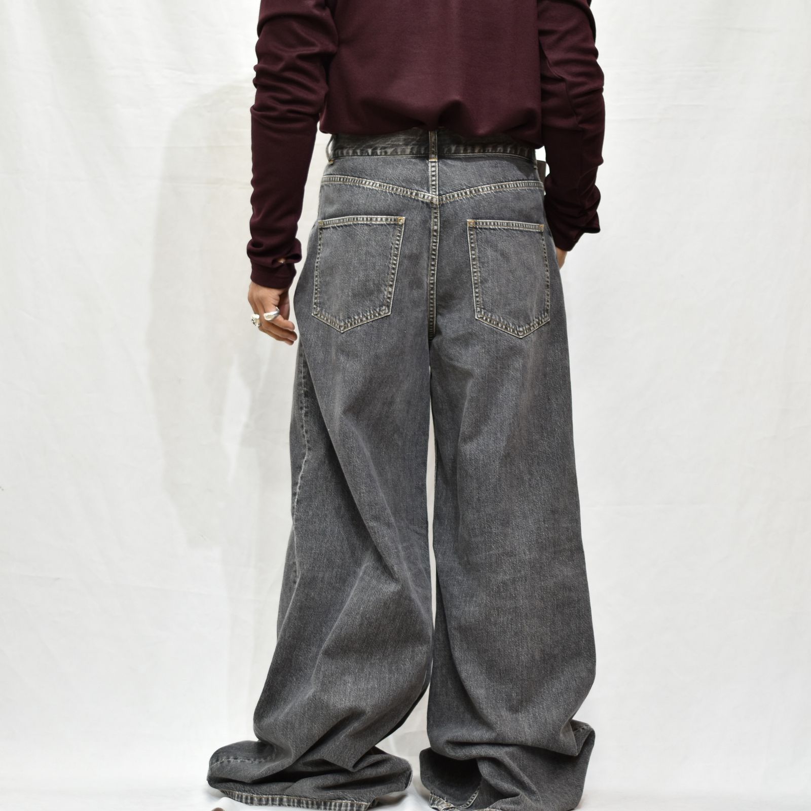 送料込・まとめ買い 23ssサリバンWashed denim super wide pants