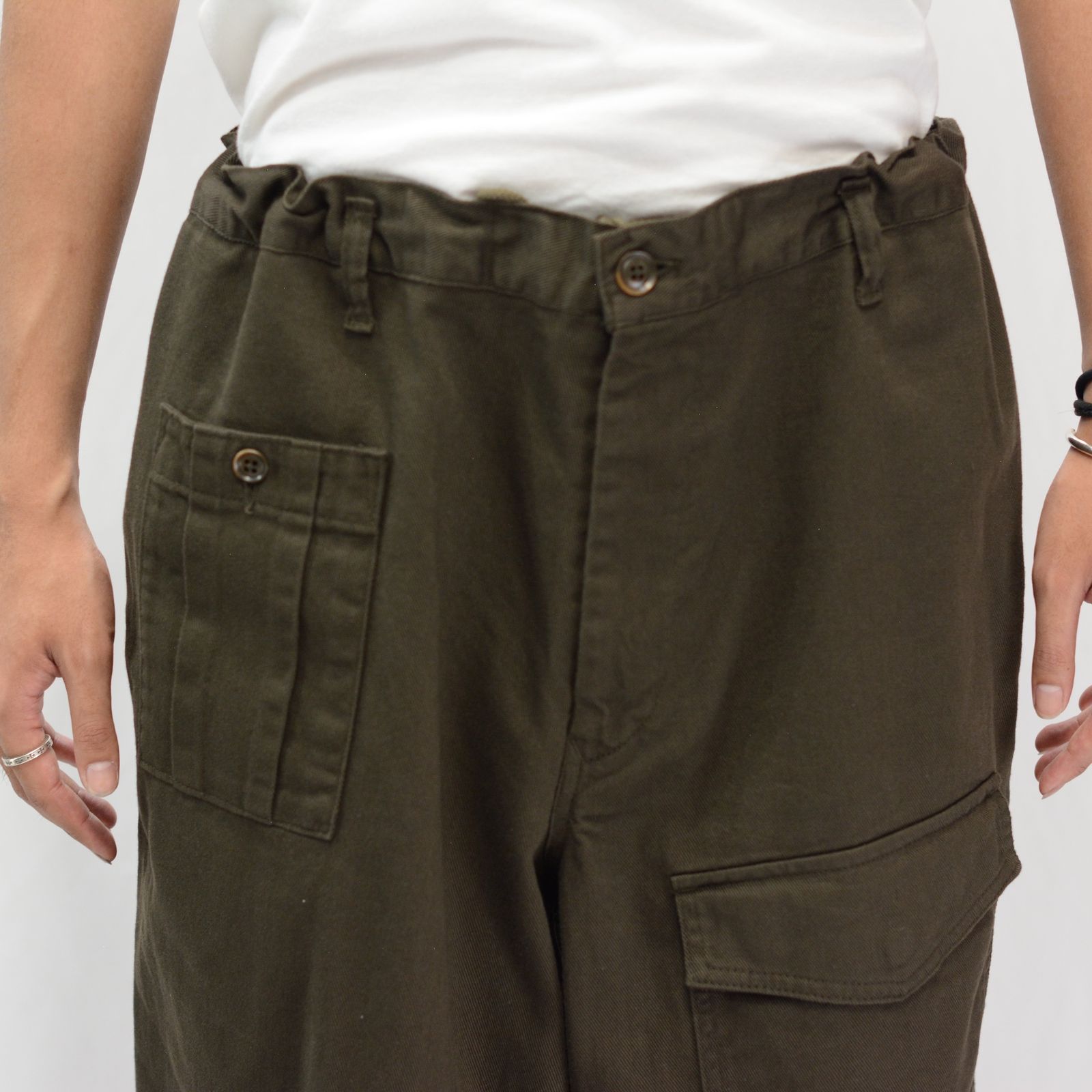 J-NO TUCK W STRING WORK P (BROWN)