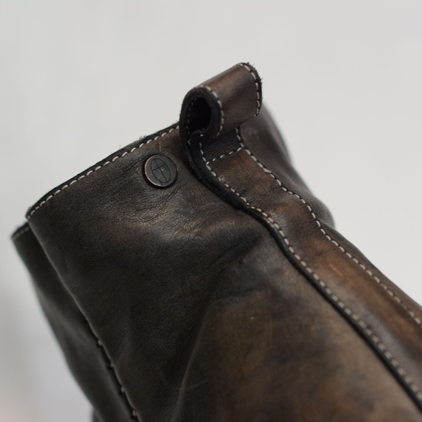 HORSE LEATHER WF-1 WRAP FRONT W/ZIP LINED LEATHER SOLES