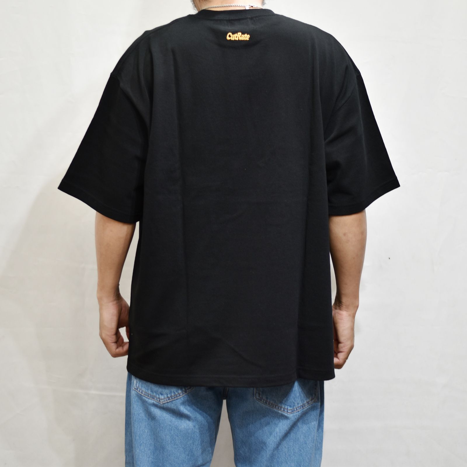 CUTRATE CLASSIC LOCAL LOGO HEAVY WEIGHT DROPSHOULDER S/S -T-SHIRT (BLACK)