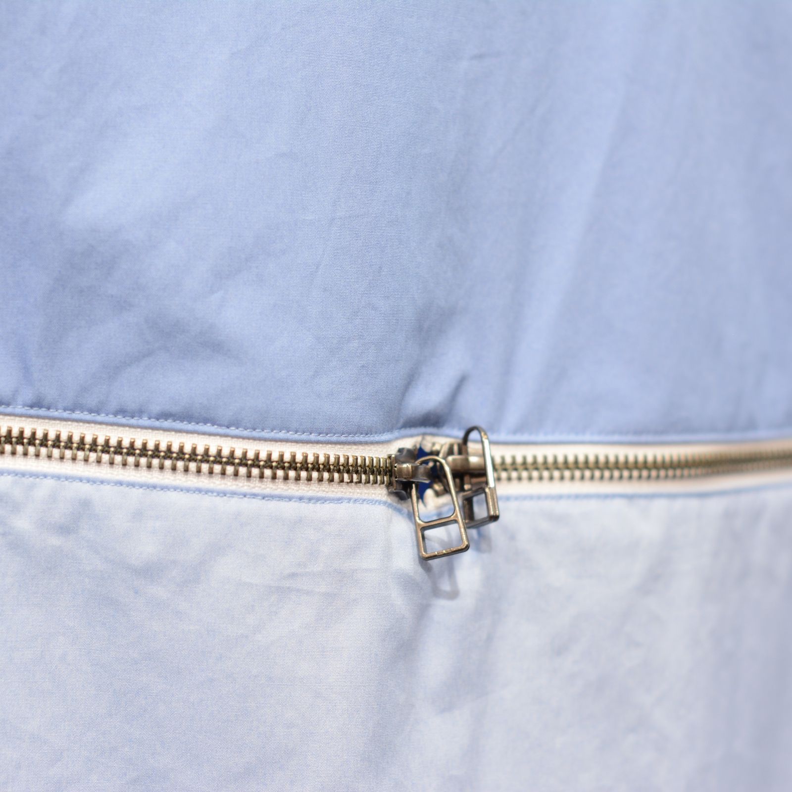 ZIPPED PLAIN SHRT "