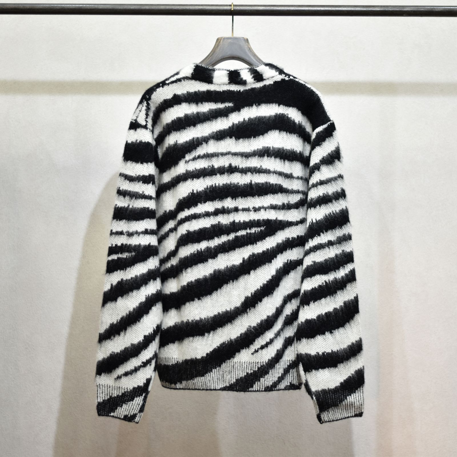 STAMPD - Zebra Cardigan (Zebra Print) | chord online store