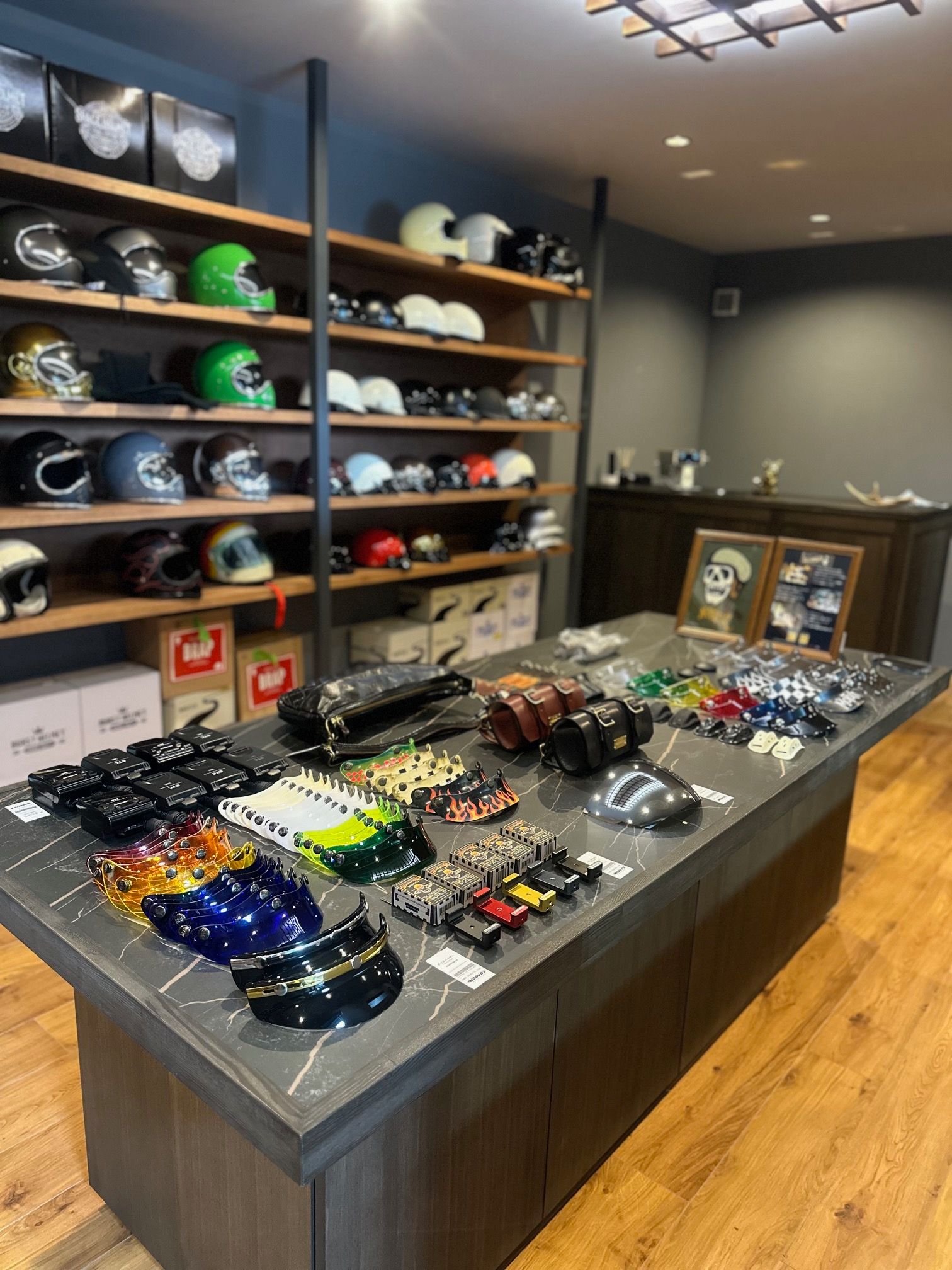 【激安大特価！】 | OPEN！ RENEWAL NOBUDZ】 chord store online 置物