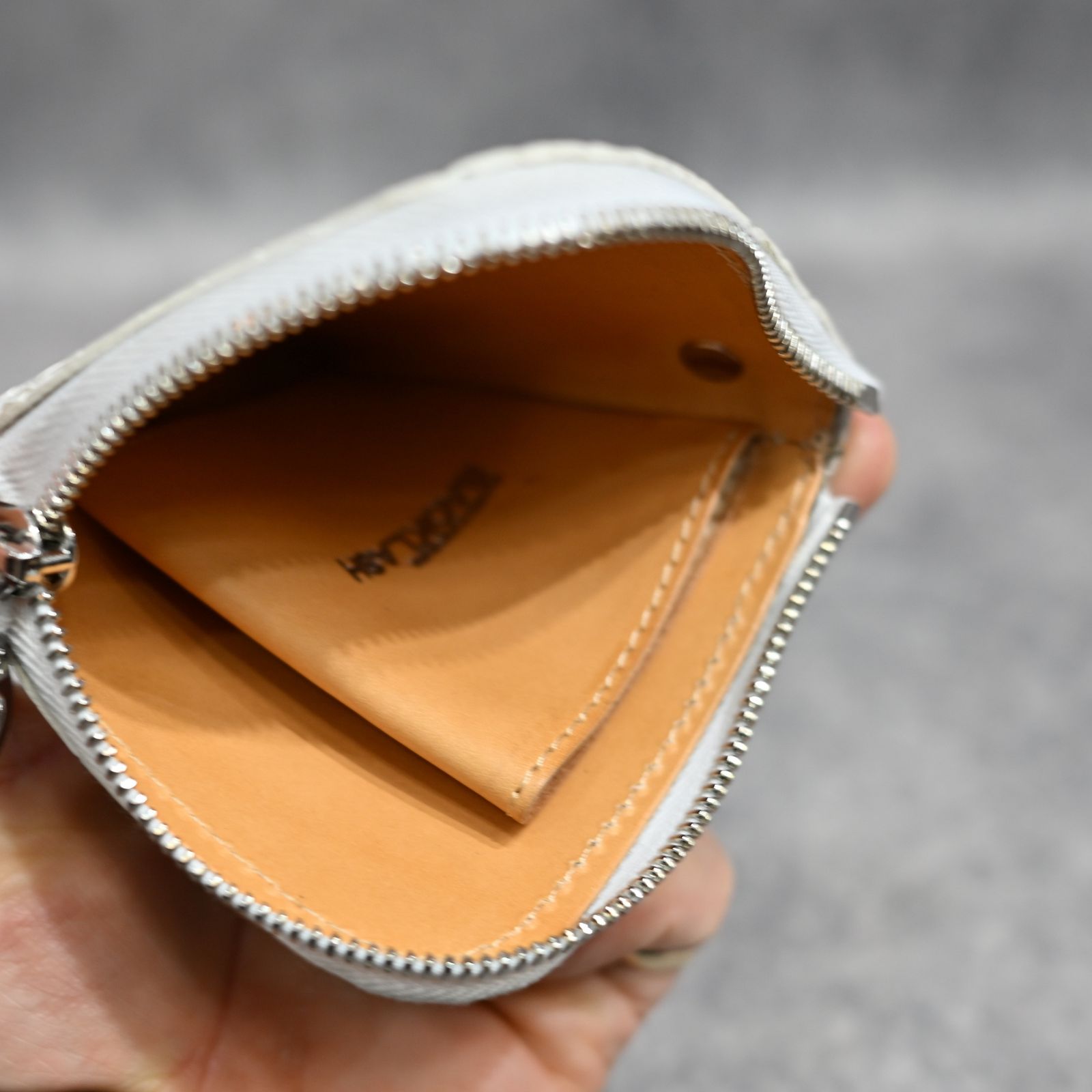 オイルクロコ 白鞣し コインケース （HIMALAYAS / ヒマラヤ） 383-04