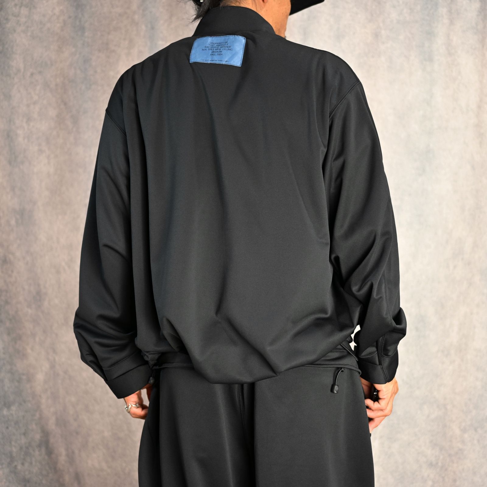 × WILD THINGS PULLOVER BLOUSON  (BLACK) - ナイロン プルオーバーブルゾン （ブラック） 9242-BL05-008