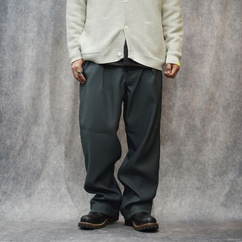 ST-P TUCK SLACKS (CHARCOAL)｜スタプレ タック スラックス｜CL-26SS008
