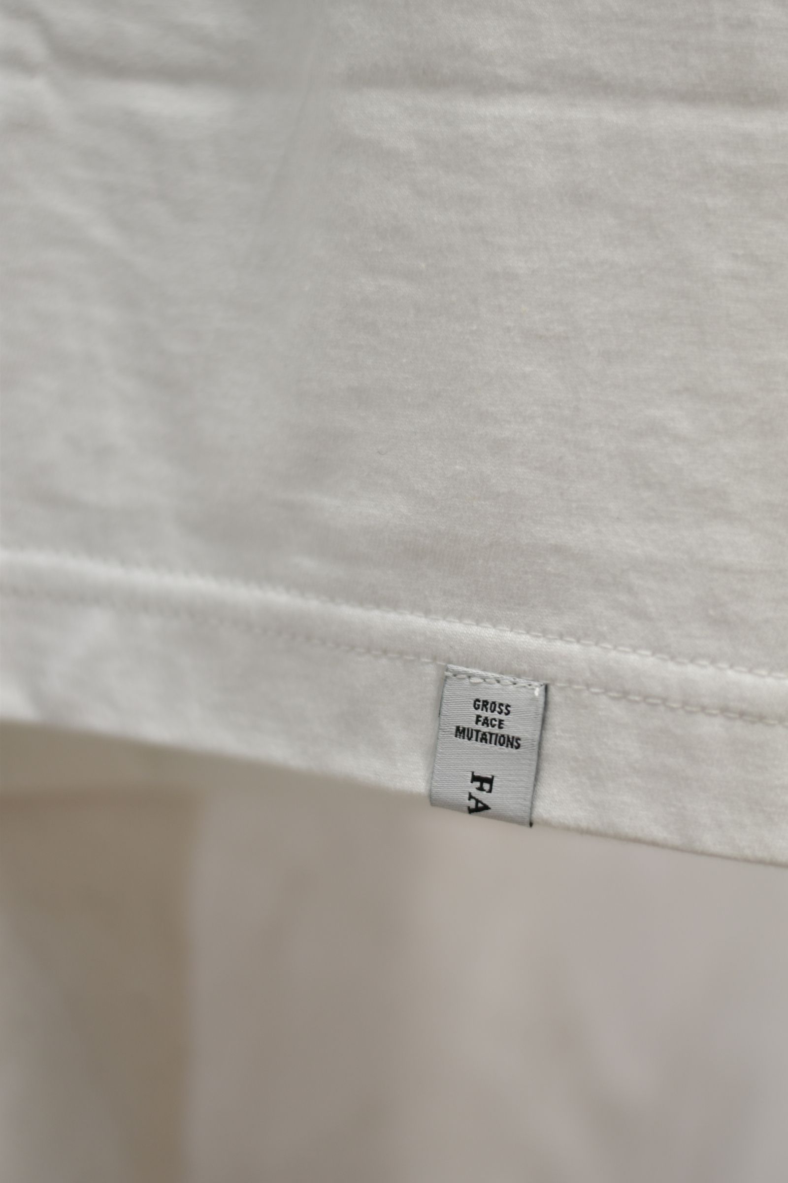 ナイロン 切り替えTシャツ
