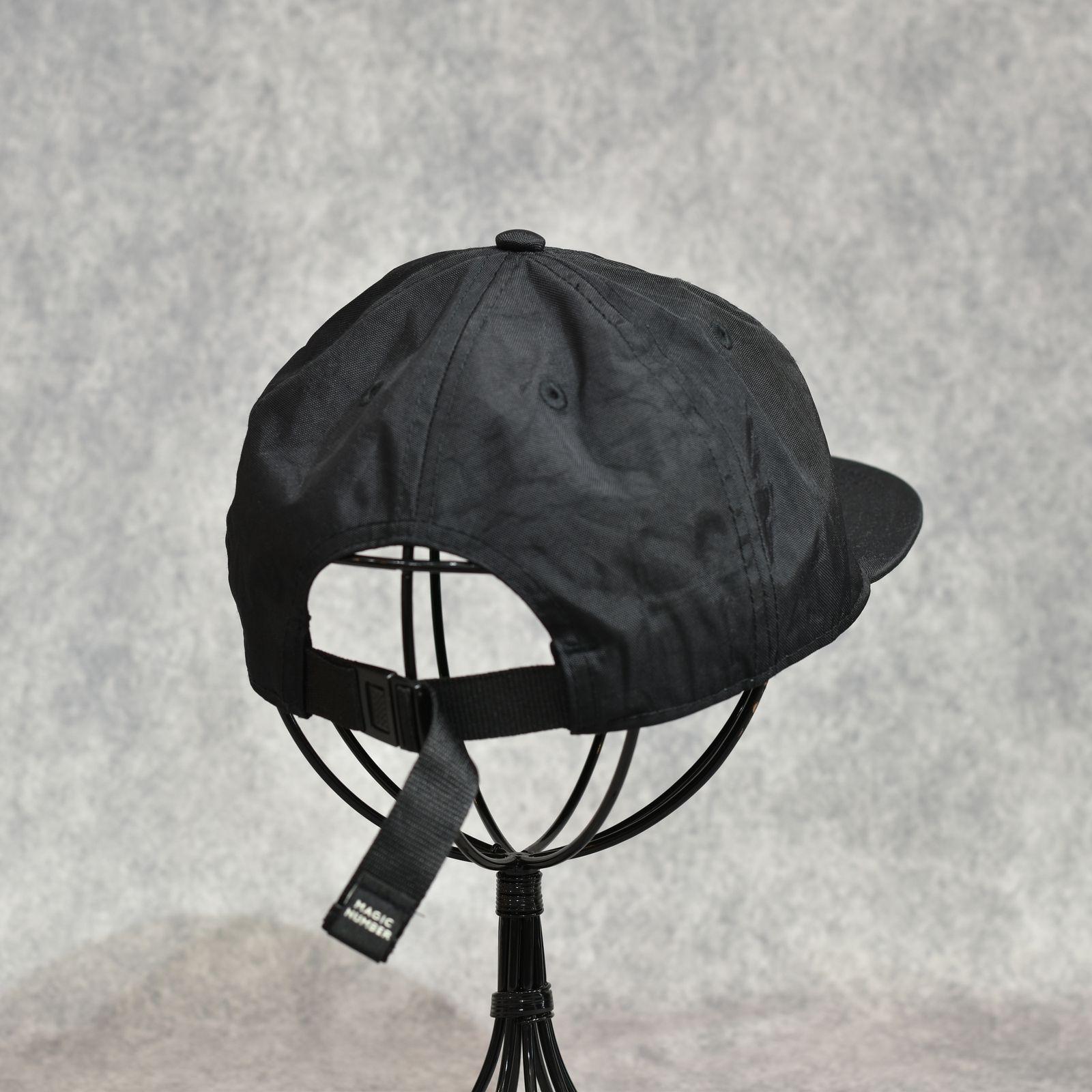 × MAGIC NUMBER RWMN CAP （BLACK）｜× マジック ナンバー キャップ｜RW26S0730