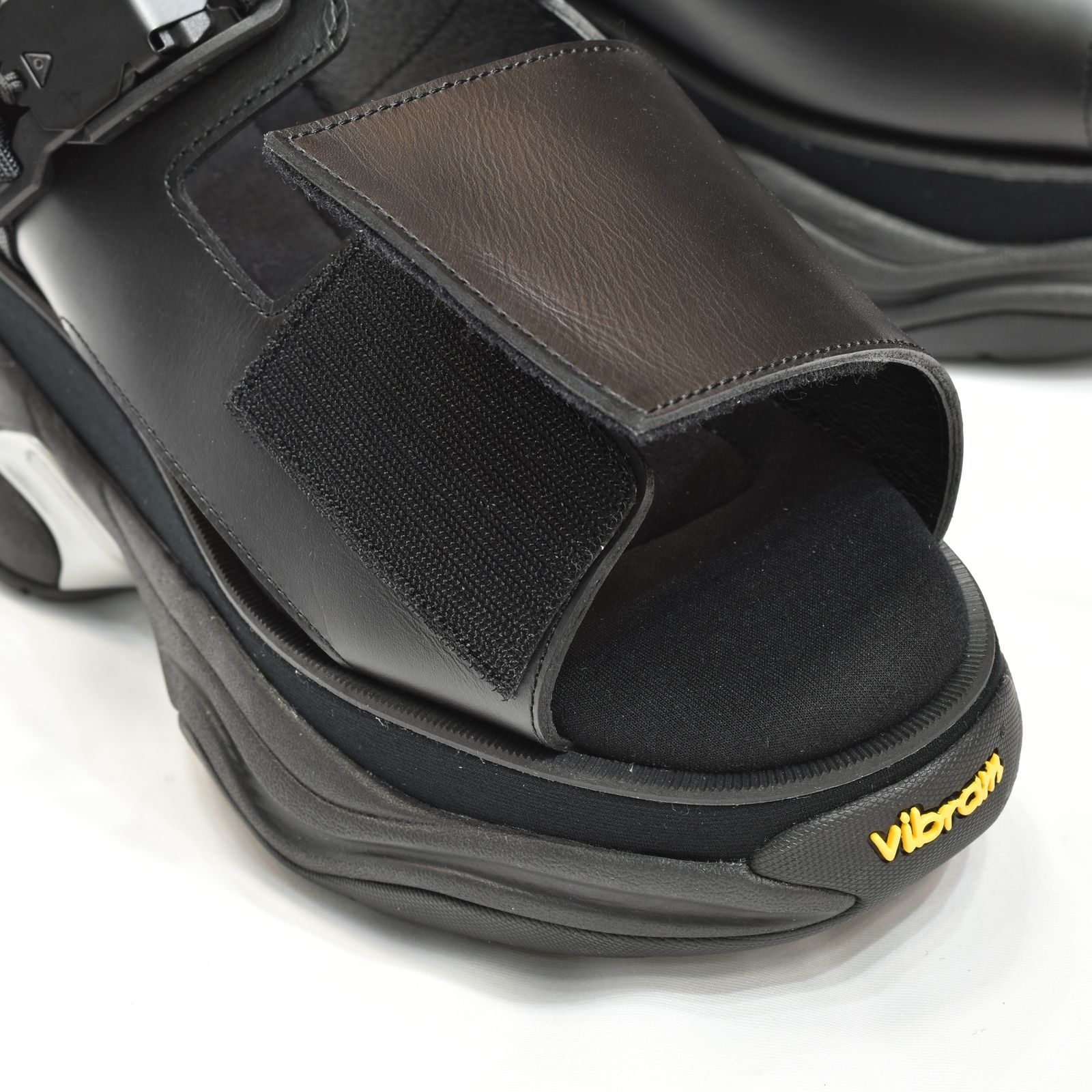 マグネットバックルシューサンダル / LB22SS-SHOES01 (BLACK)