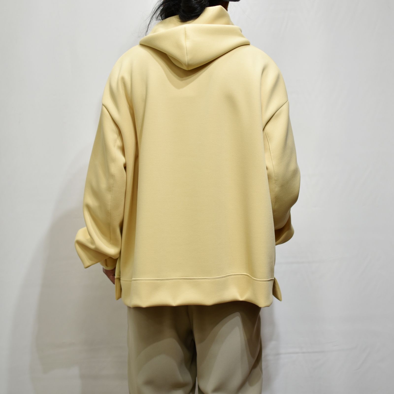 ジップベント フーディ / LB22SS-PK01-NM (PALE YELLOW)